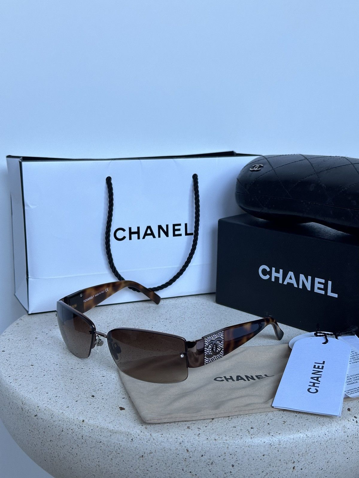 Chanel × Designer NEW Chanel Rhinestone 4117 Tortoise  display picture 1