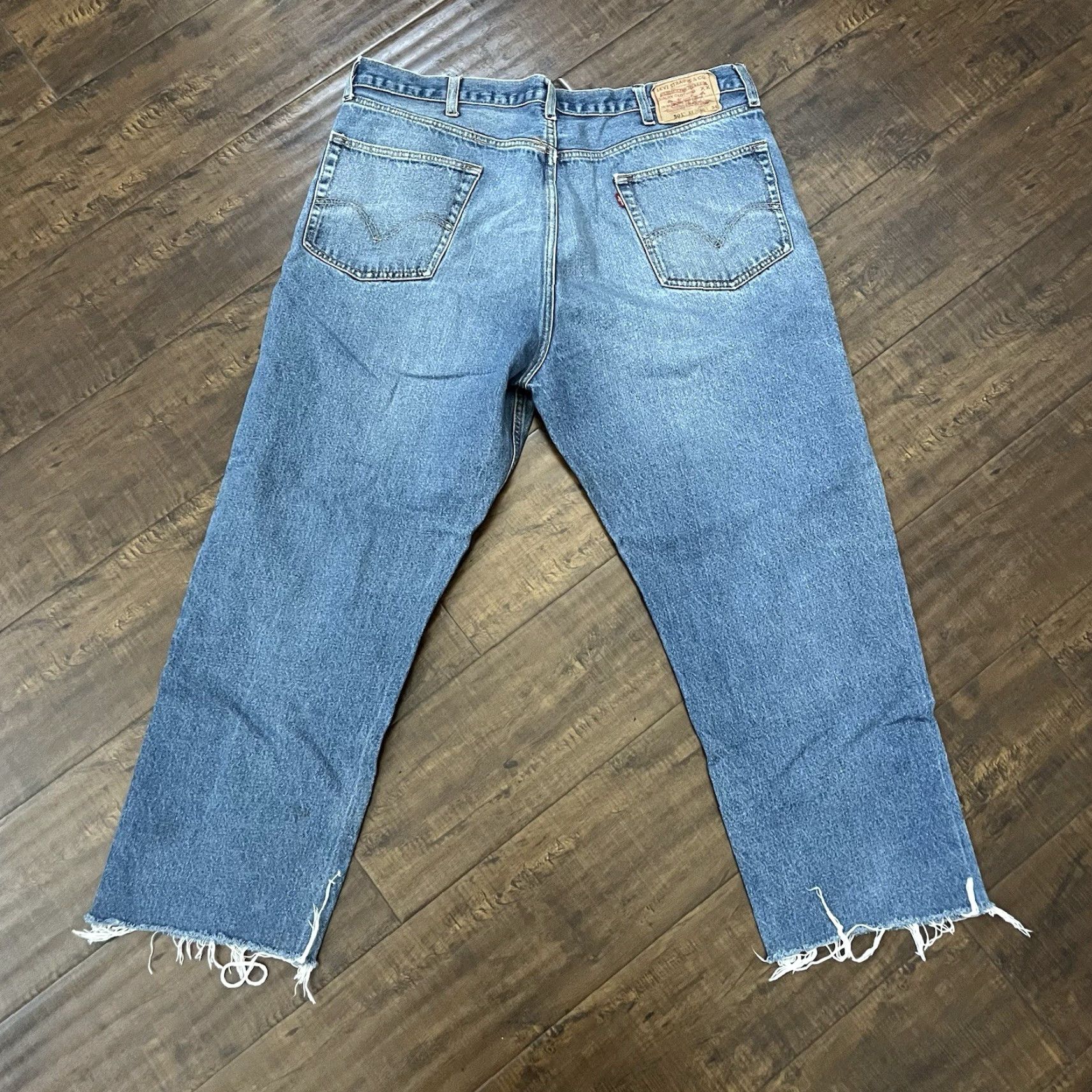 VINTAGE Levi's 501 XX Jeans Mens 38x26 Light Wash Button Fly Regular Fit USA