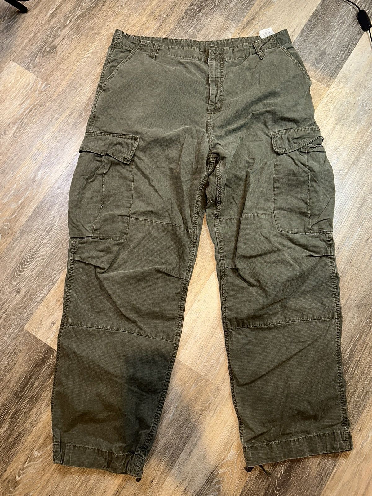 Image of Carhartt Cargo Army Pant in Army Green, Men's (Size 36)