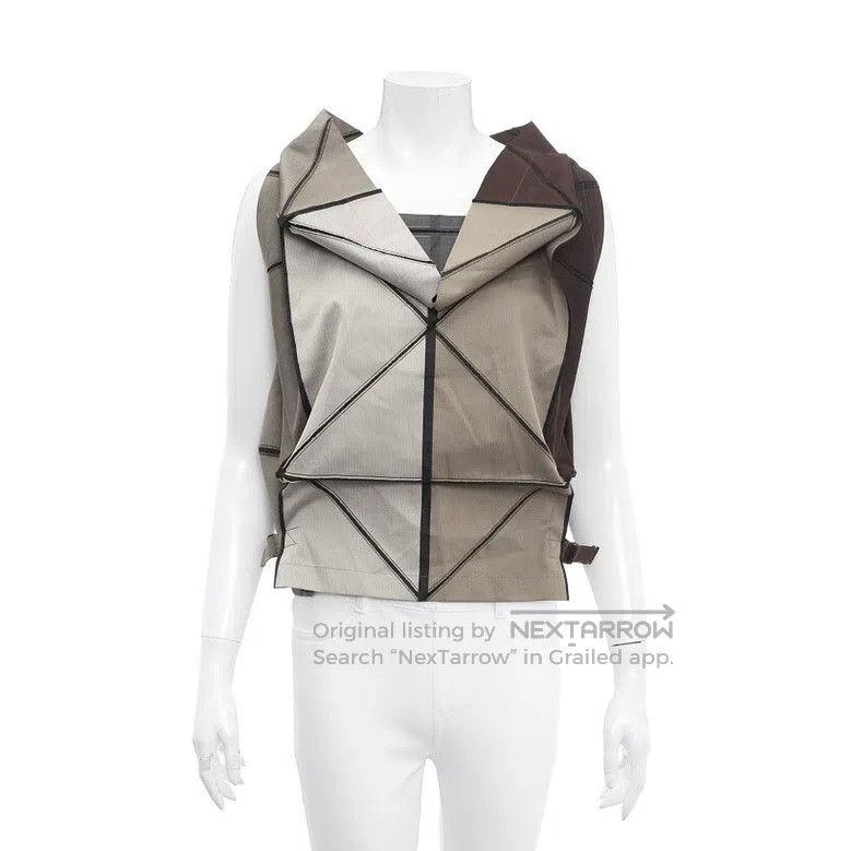 Issey Miyake Issey Miyake Origami Geometric Folded Women's Top Size L / US 10 / IT 46 - 1 Thumbnail