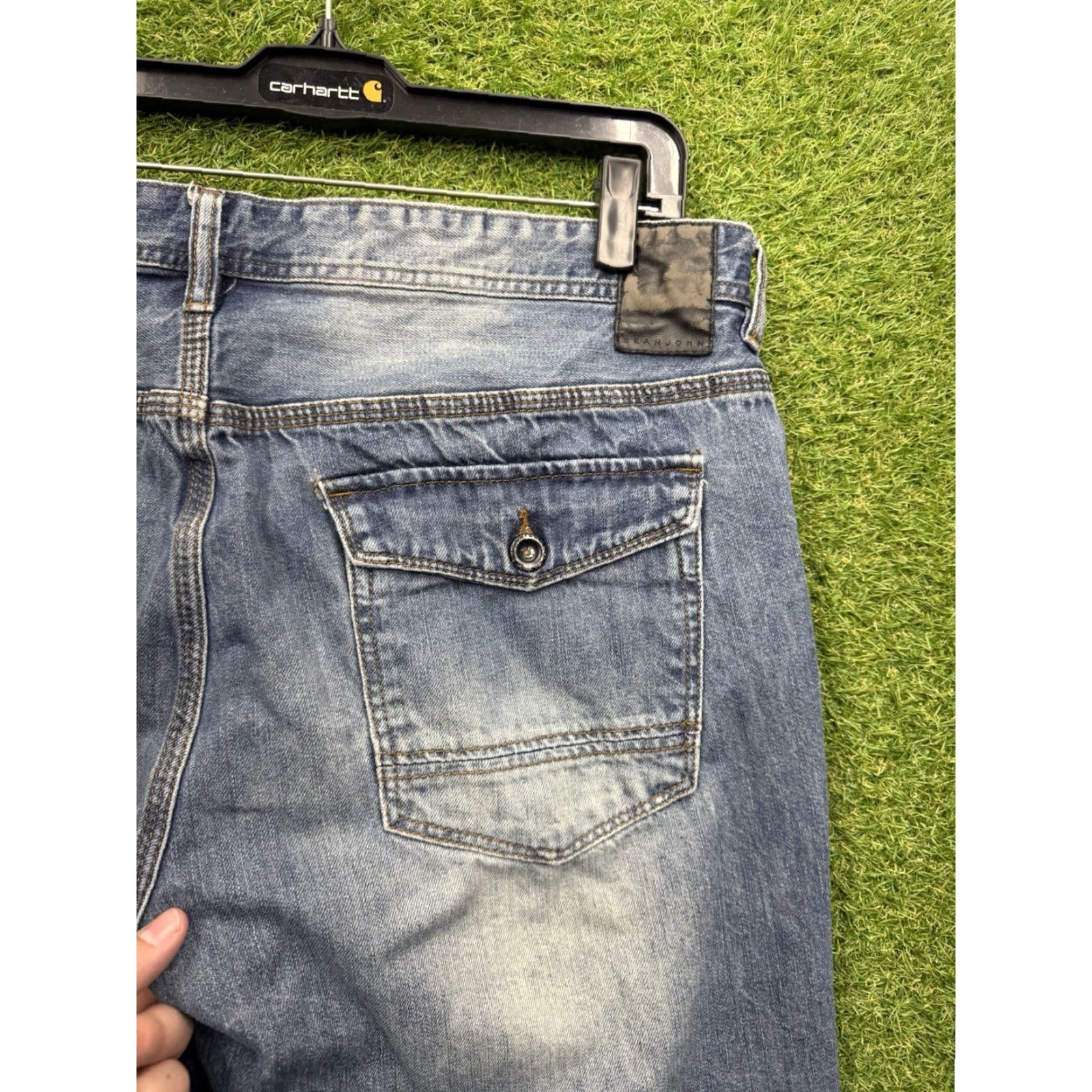 Sean John VINTAGE Sean John Jeans Mens 36 Medium Wash Denim Skater 90s Grunge Hip Hop City Punk Cargo 3D USA Logo 5-Pocket Style Relaxed Mens Size US 36 / EU 52 - 3 Thumbnail