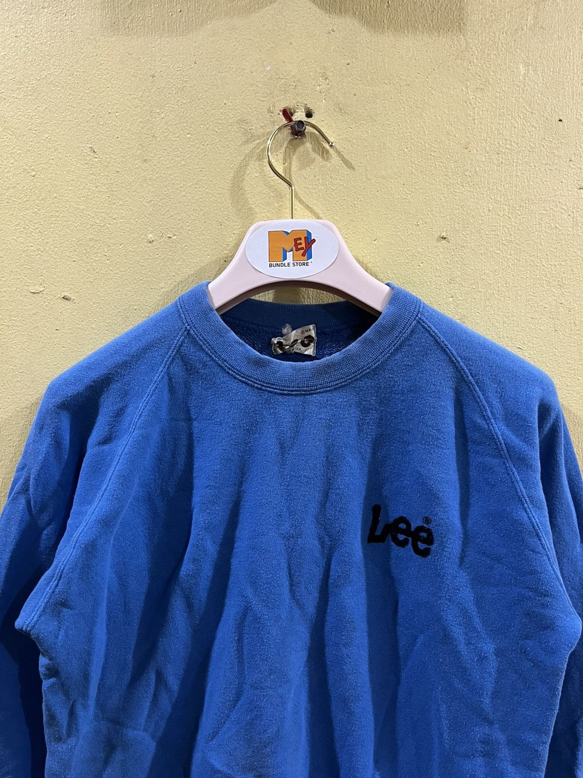 Lee vintage Lee plain blue crewneck sweatshirt Size US M / EU 48-50 / 2 - 3 Thumbnail
