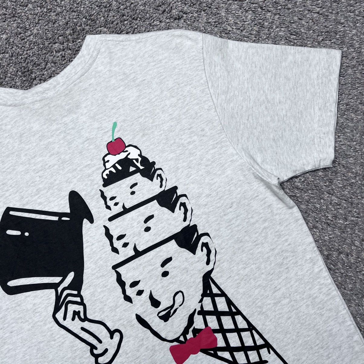 Icecream Icecream Tricks Graphic Gray Short Sleeve T-Shirt Sz S Size US S / EU 44-46 / 1 - 10 Thumbnail