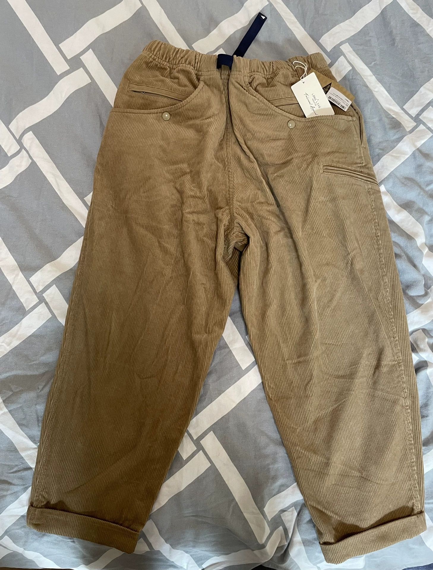 Pilgrim Surf + Supply Pilgrim Surf+Supply Corduroy Distressed 9/10 Loose M NWT Size US 32 / EU 48 - 2 Thumbnail