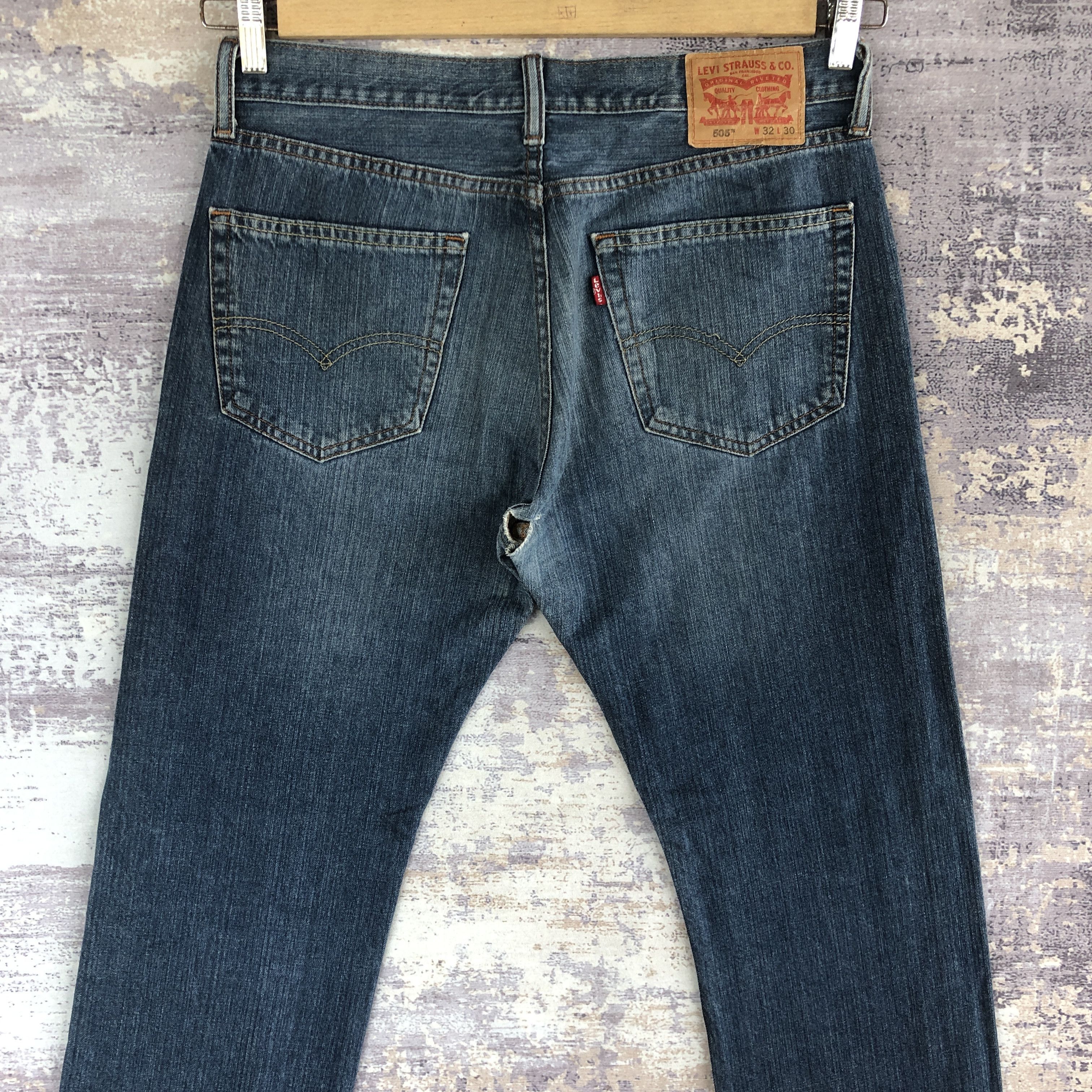 Levi's Vintage Levis 505 Distressed Levi's Distressed Faded Denim Size US 34 / EU 50 - 4 Thumbnail