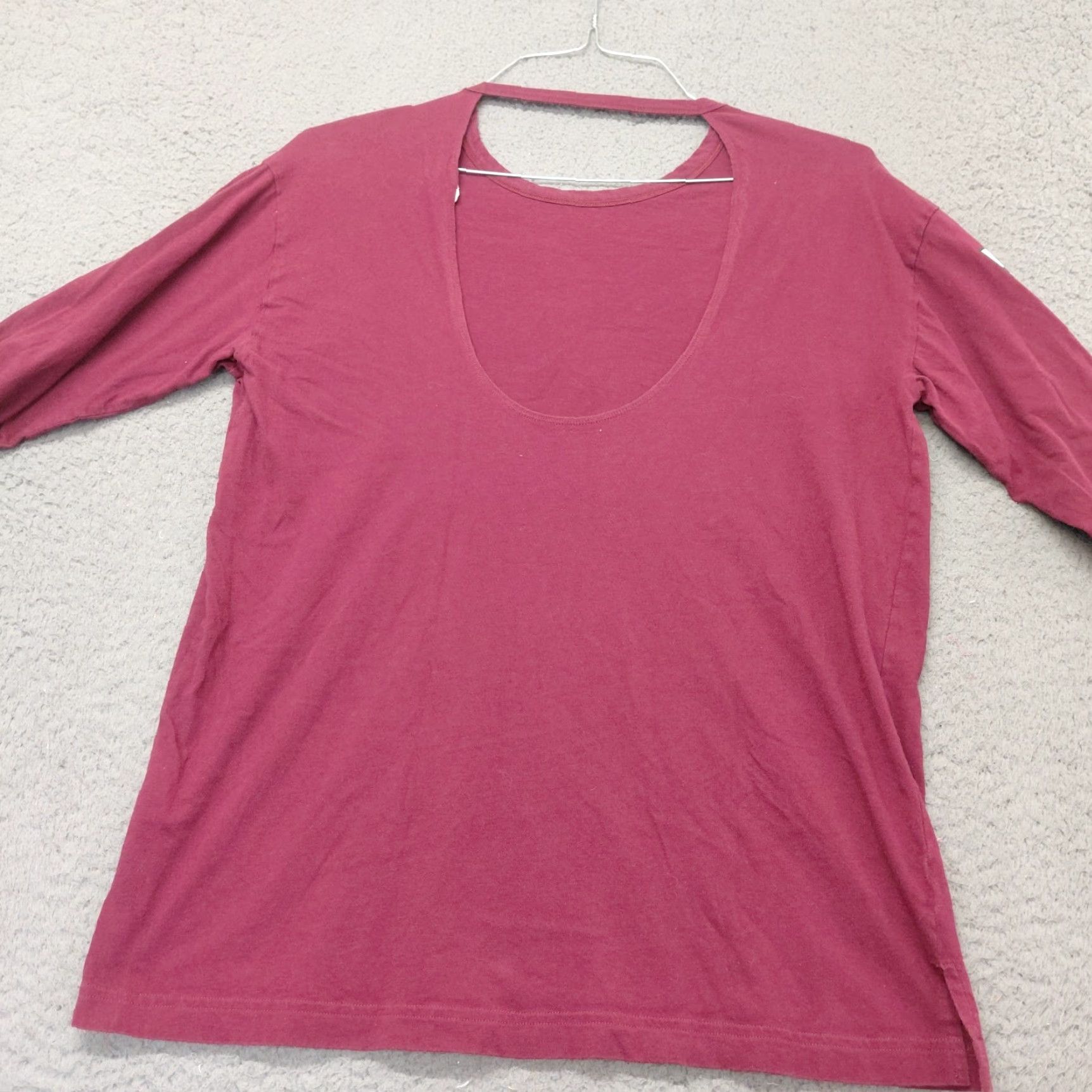 Victoria's Secret Victoria's Secret LOVE PINK T-Shirt Womens Medium Burgund Keyhole Back Casual Sleeve Long Sleeve Size M / US 6-8 / IT 42-44 - 7 Thumbnail