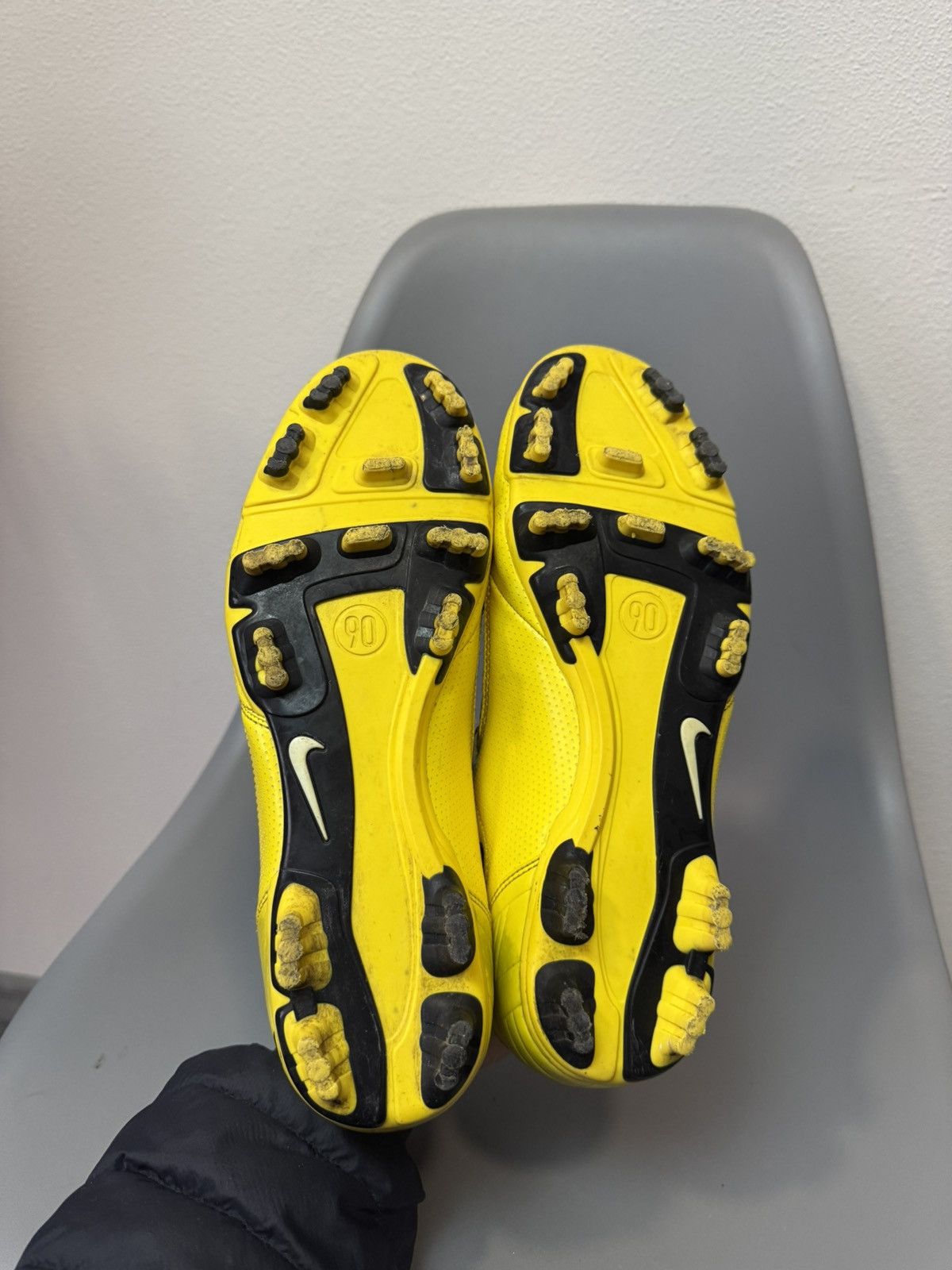 Nike NIKE TOTAL9O SHOOT II EXTRA FG SOCCER BOOTS CLEATS 2008 MENS Size US 10 / EU 43 - 9 Thumbnail