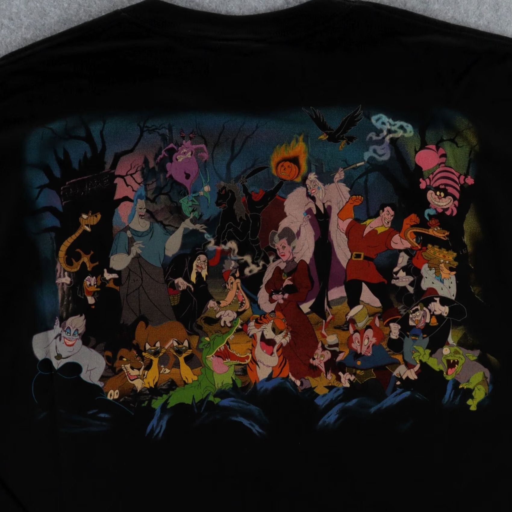 Disney VINTAGE DISNEY VILLAINS TSHIRT XL Men's 90s Double-Sided Black Crew Neck Short Sleeve Size US XL / EU 56 / 4 - 4 Thumbnail