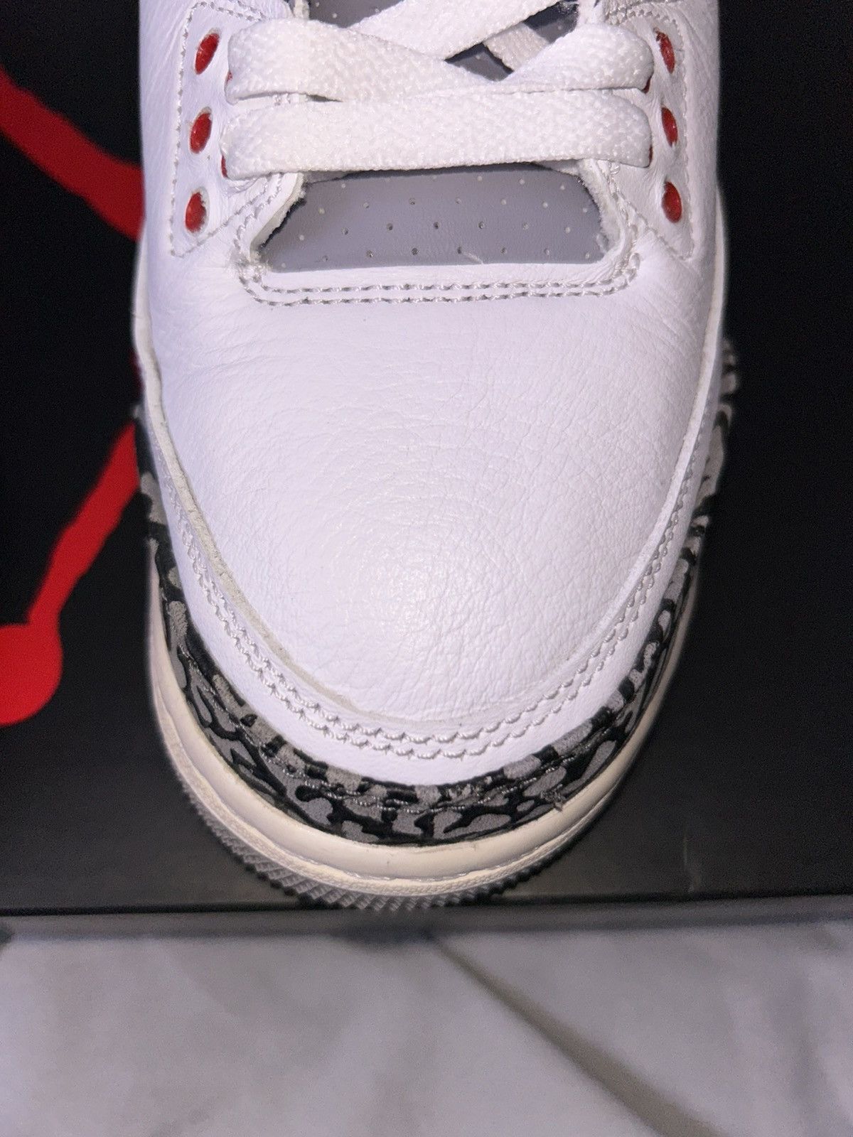 Jordan Brand Air Jordan 3 Retro “Fire Red” Size US 7 / EU 40 - 10 Thumbnail