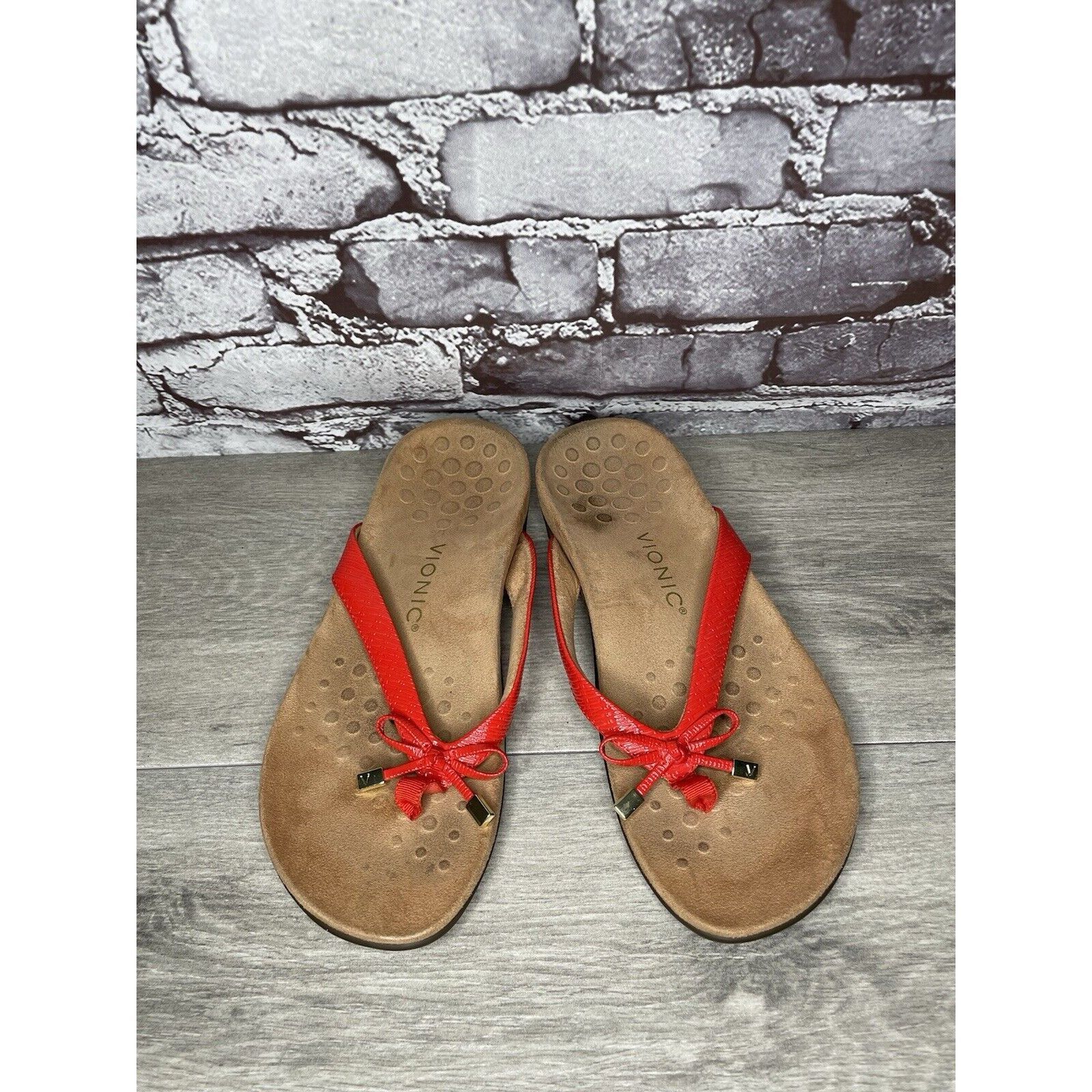 Other Vionic Bella 2 Red Synthetic Bow Casual Thong Sandals Women’ Size US 8.5 / IT 38.5 - 8 Thumbnail