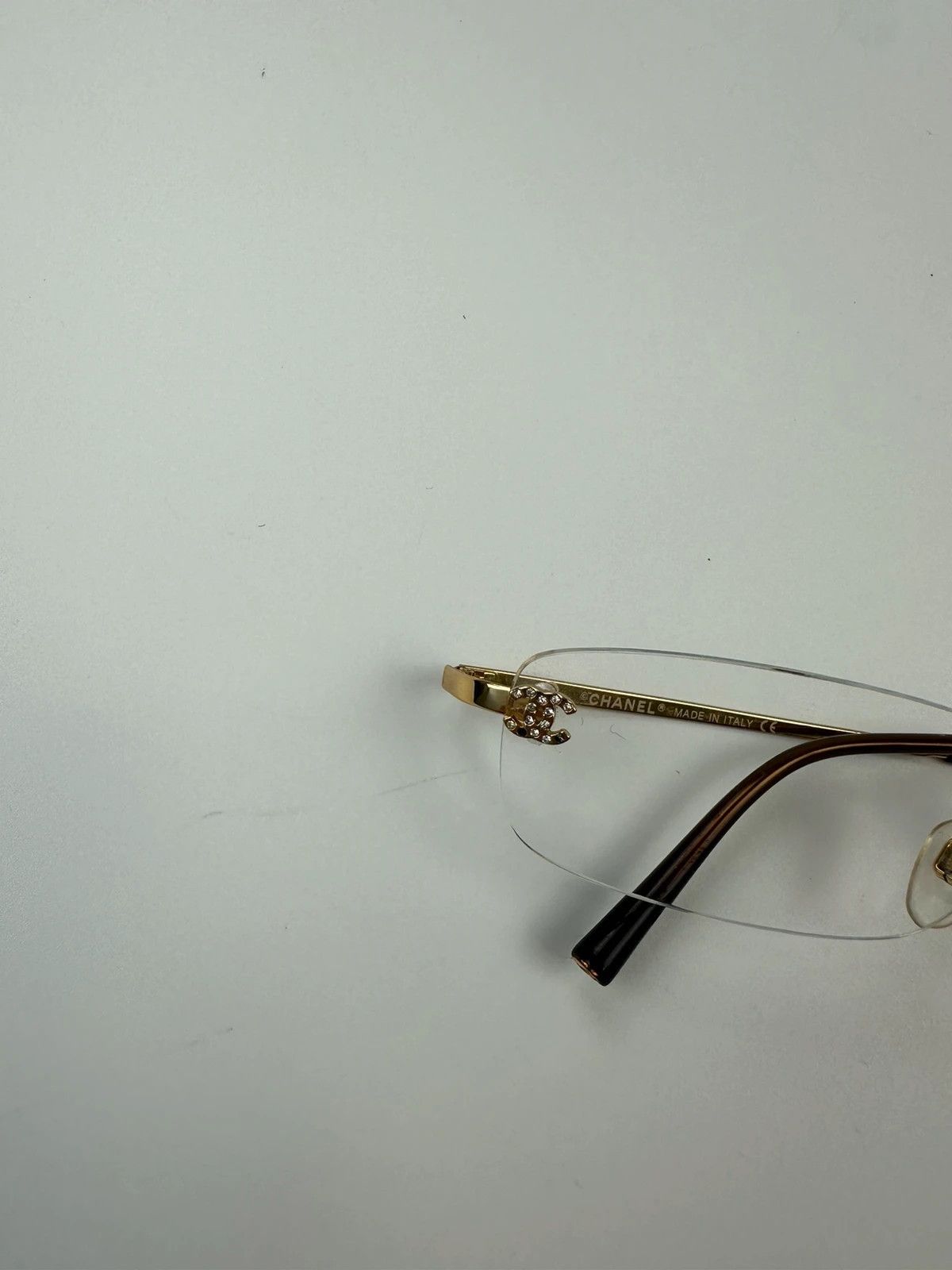 Chanel Chanel White Argent Gold Sunglasses Rimless Strass Size ONE SIZE - 4 Thumbnail