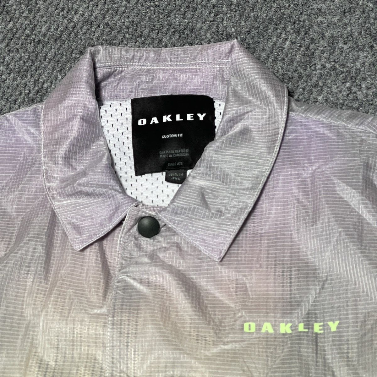 Oakley Oakley Y2K Translucent Gradient Techwear Jacket M gorpcore Size US M / EU 48-50 / 2 - 2 Thumbnail