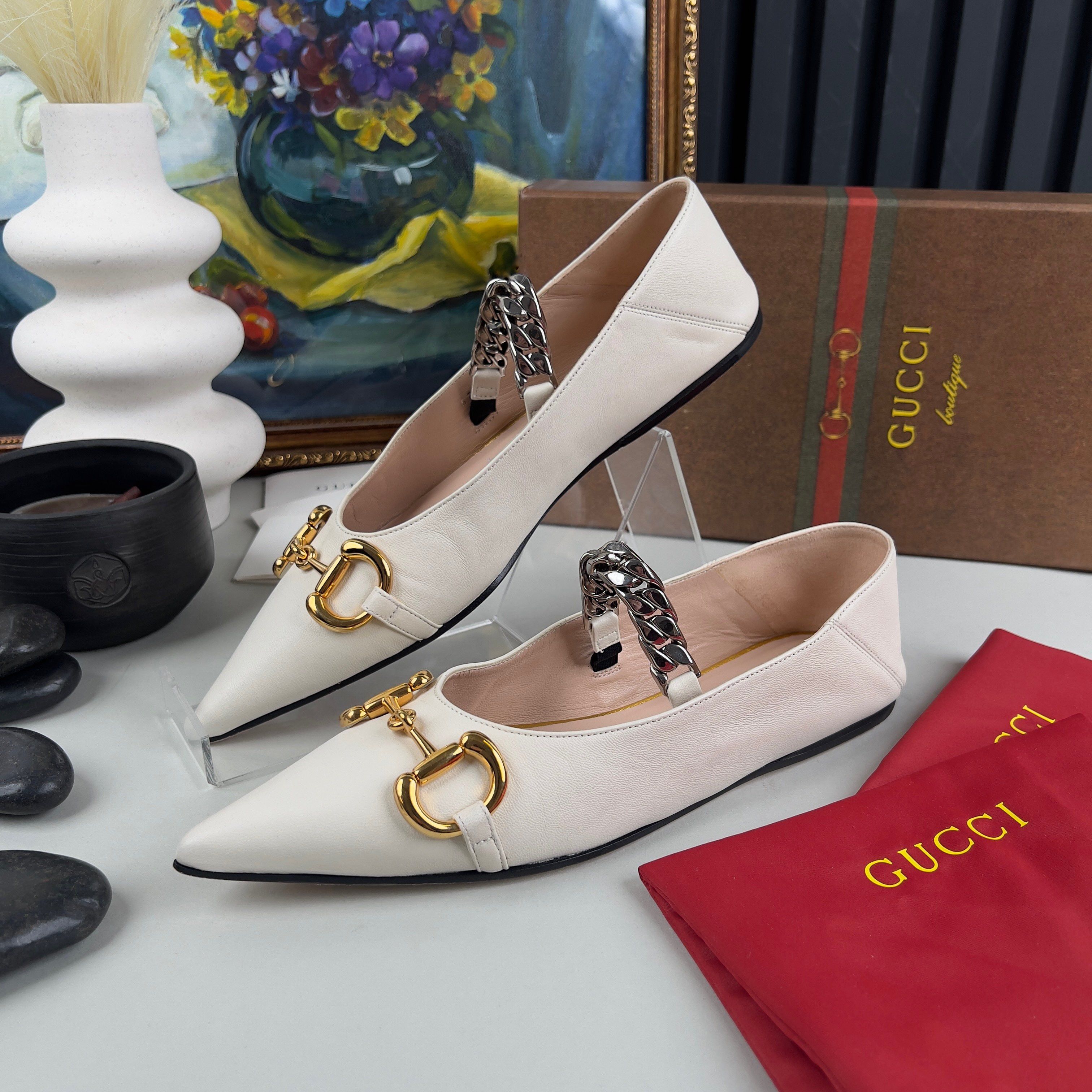 Gucci Deva White Leather Horsebit Silver Chain Ballets Size US 7.5 / IT 37.5 - 3 Thumbnail