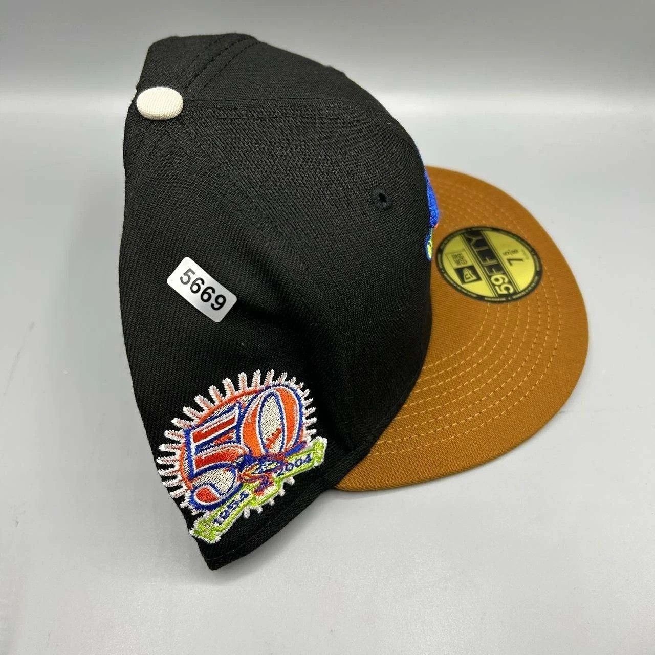 New Era Baltimore Orioles Gingerbread Hat Men 7 5/8 Black Fitted Cap Size ONE SIZE - 9 Thumbnail
