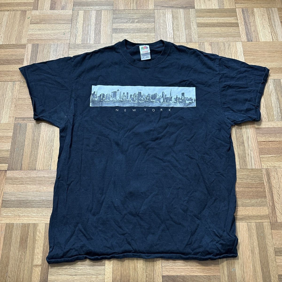 Fruit Of The Loom Vintage New York tee Size US XL / EU 56 / 4 - 1 Thumbnail