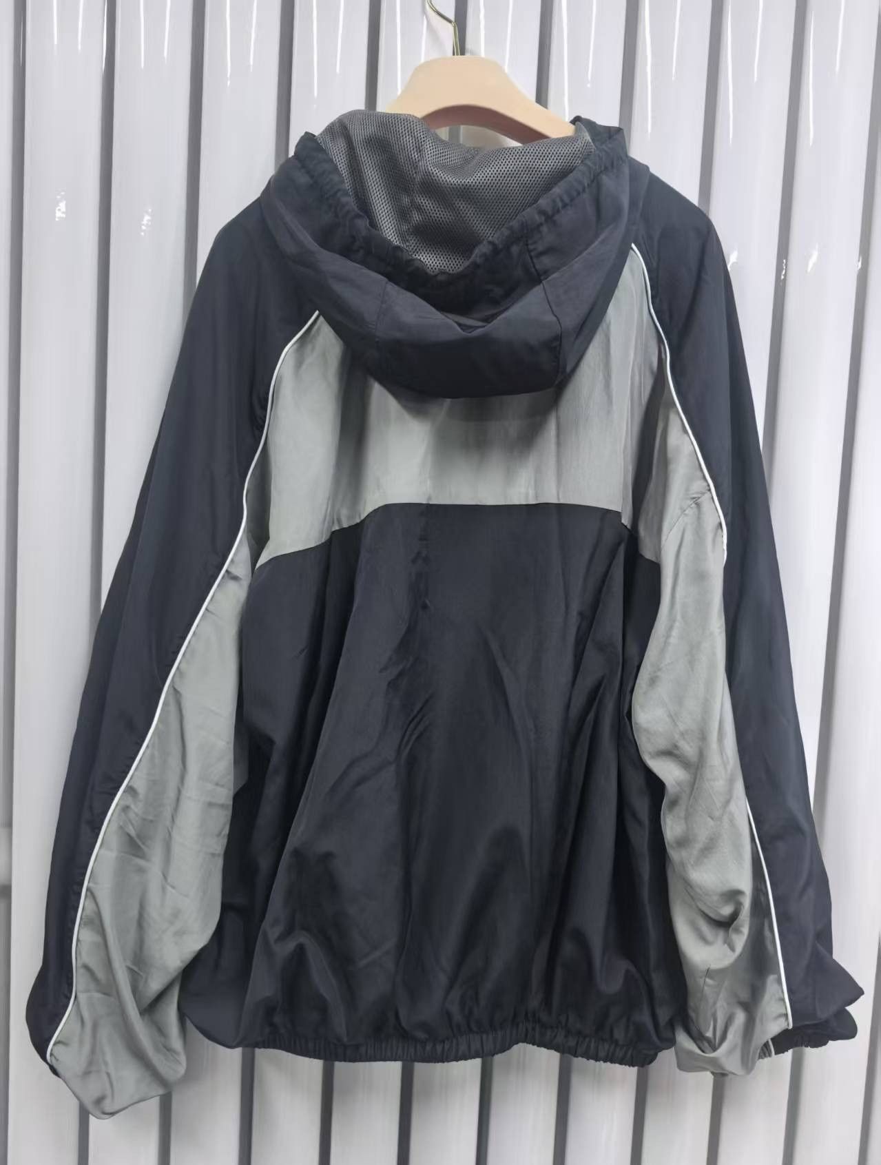 Miu Miu Miu Miu jacket technical silk in blue windbreaker Size US L / EU 52-54 / 3 - 2 Thumbnail