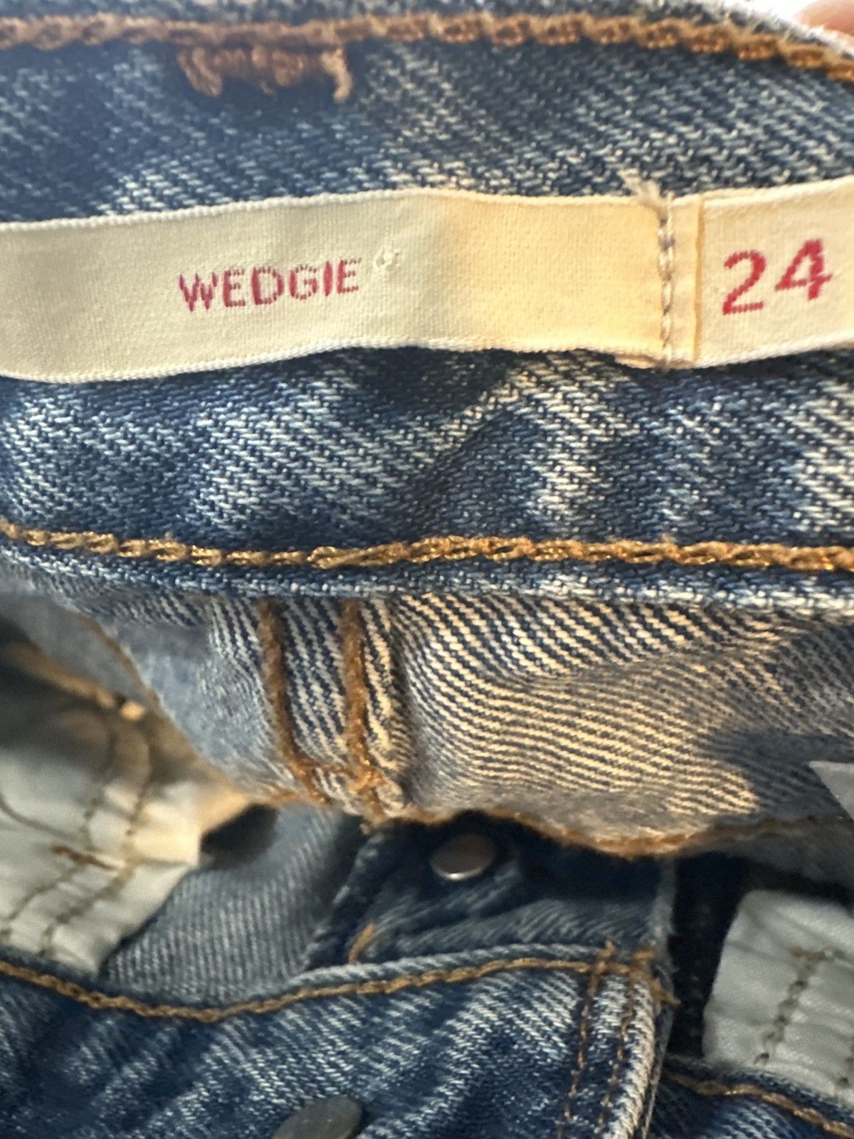 Levi's Levi’s Wedgie Icon Fit in Shut Up Jeans Size 24" / US 00 / IT 34 - 13 Thumbnail