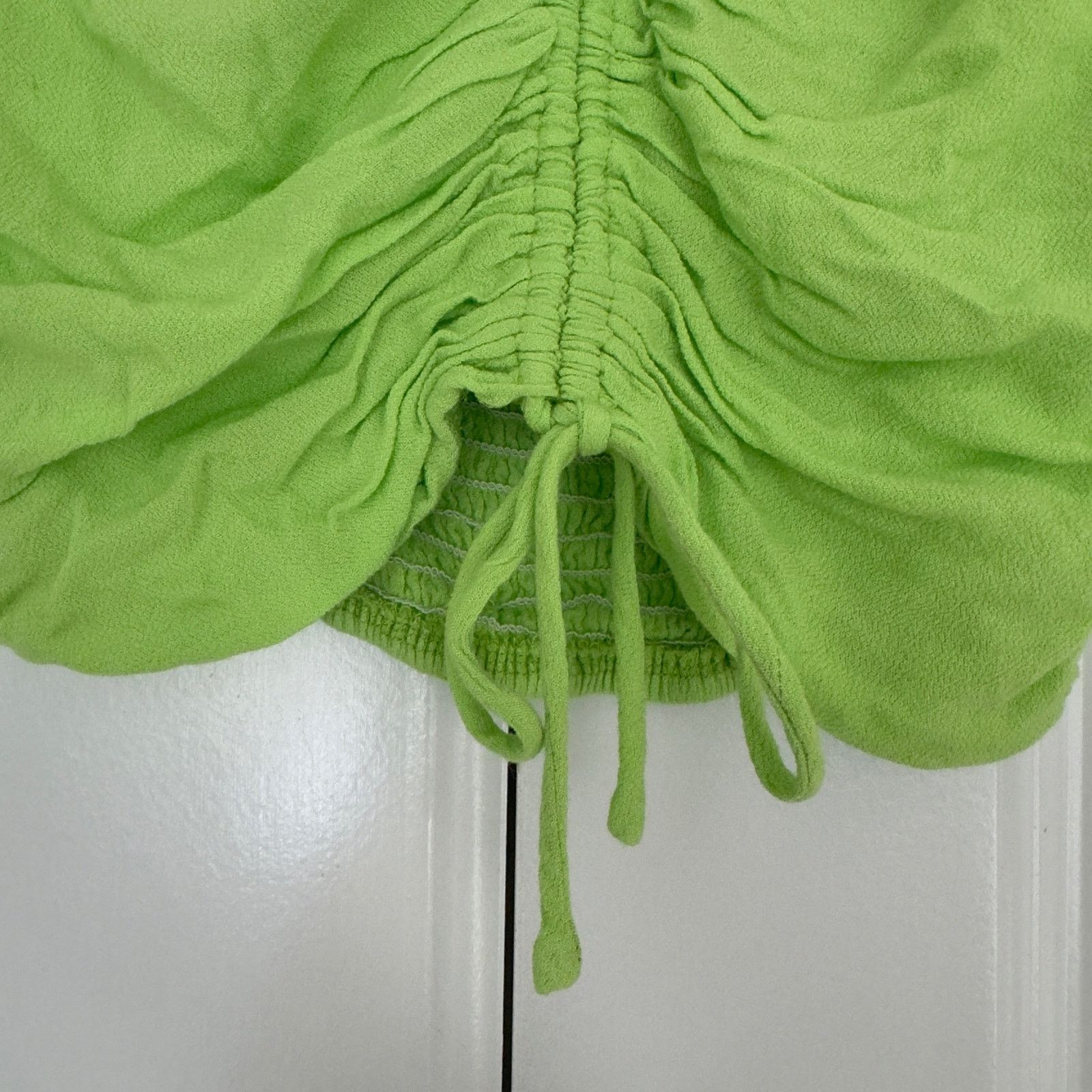 PRINCESS POLLY Princess Polly Darshan Top Lime cropped cinched ruched front Size XS / US 0-2 / IT 36-38 - 4 Thumbnail