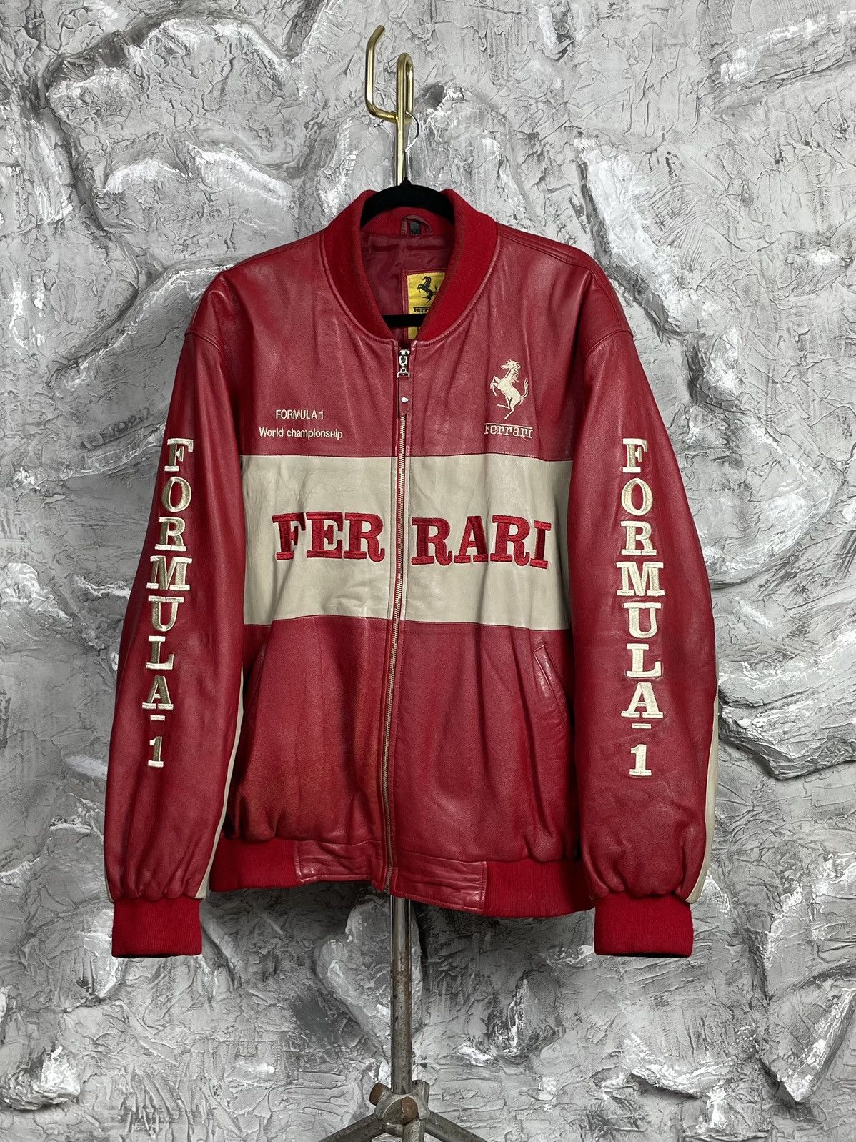 Ferrari Vintage Ferrari 1996 Formula 1 Rare Moto Leather Jacket Y2K Size US XL / EU 56 / 4 - 2 Thumbnail