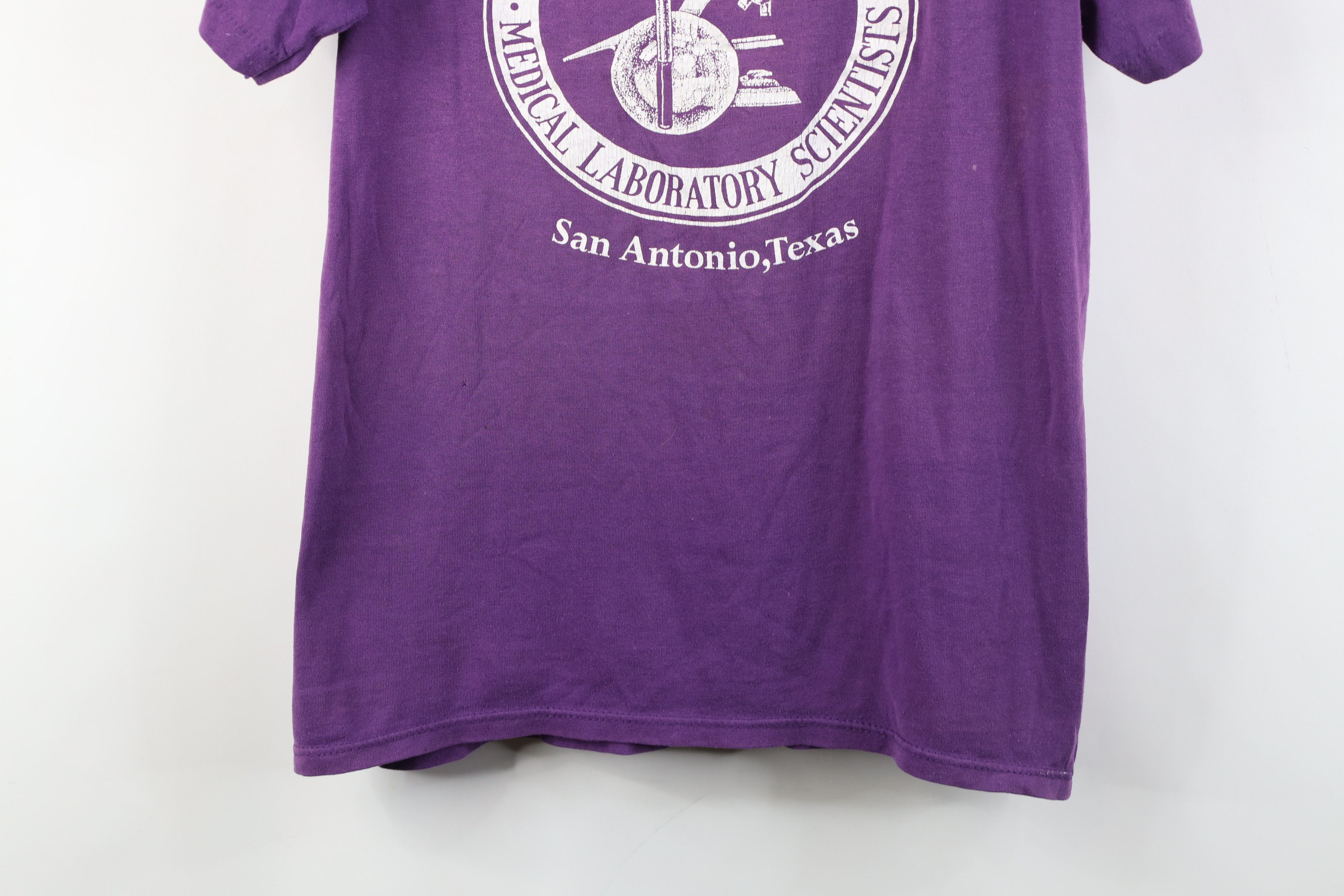Vintage Vintage 70s Armed Forces Medical Laboratory T-Shirt Size US L / EU 52-54 / 3 - 3 Thumbnail