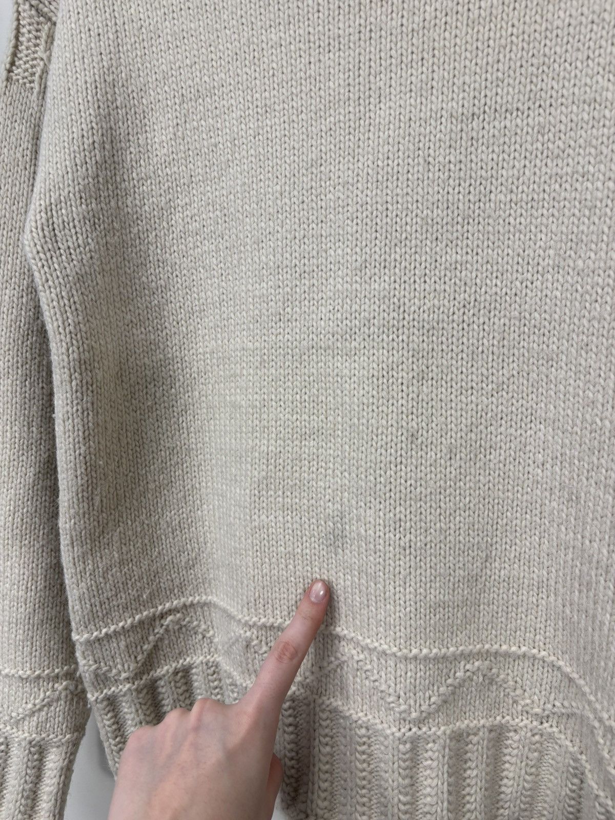 Uniqlo Uniqlo x JW Anderson Women’s Mock Neck Cream Knit Sweater Size XS / US 0-2 / IT 36-38 - 6 Thumbnail