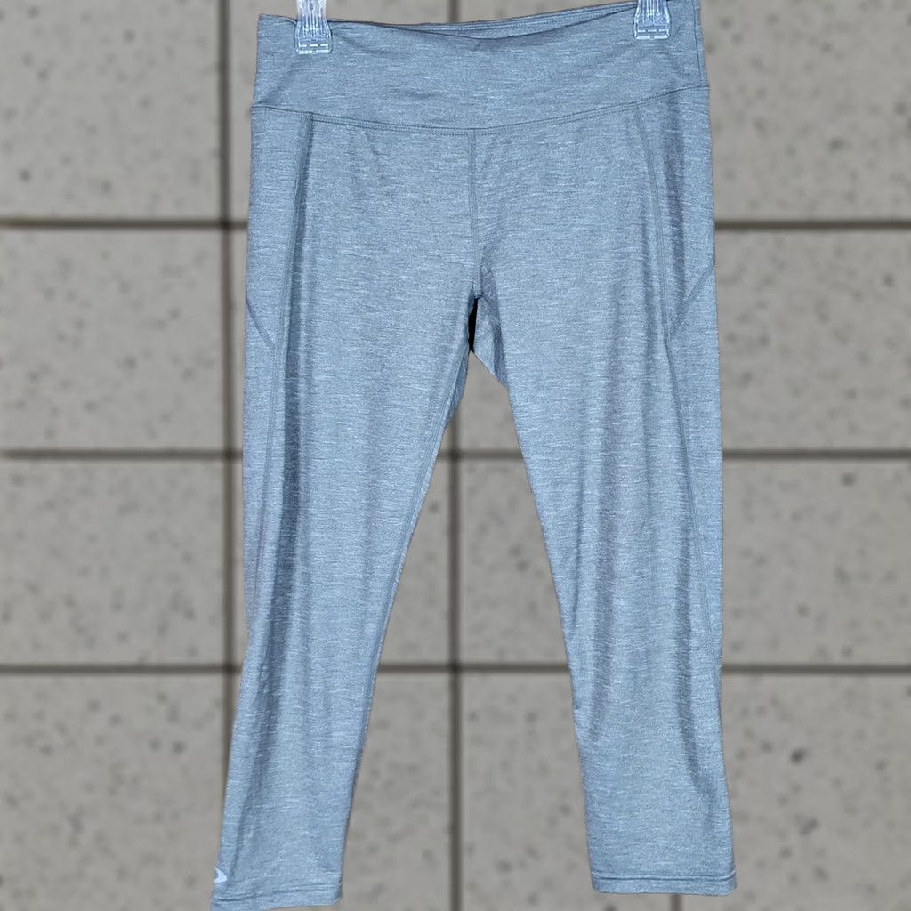 Oakley Oakley Ohydrolix Leggings Womens Size Medium Gray Cropped Stretch Workout Size 32" / US 10 / IT 46 - 1 Thumbnail