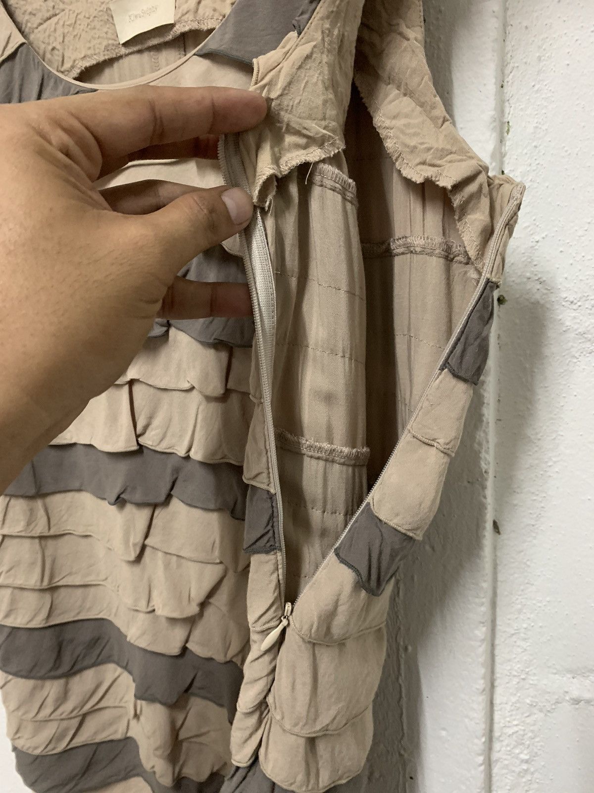 Japanese Brand Crinkle Tiered Dress Size S / US 4 / IT 40 - 7 Thumbnail