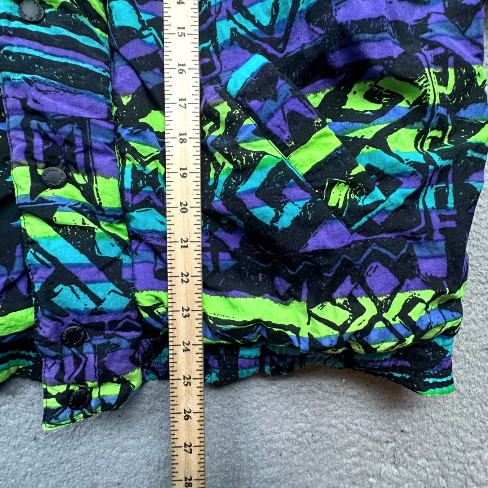 Vintage VINTAGE Vuarnet France Geometric Ski Jacket Mens S Green Purple 90s Full Zip Insulated Geometry Skiing Size US S / EU 44-46 / 1 - 6 Thumbnail