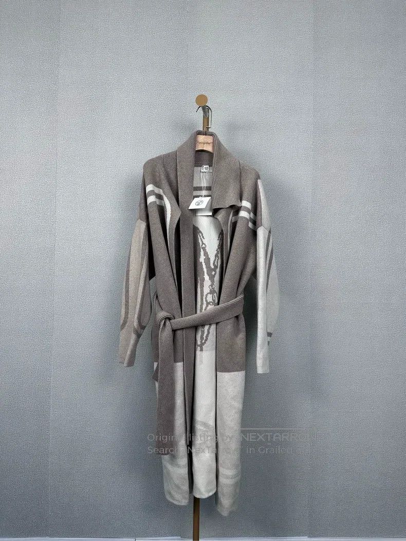 Hermes Hermes Khaki Long Cardigan Size XS / US 0-2 / IT 36-38 - 1 Thumbnail