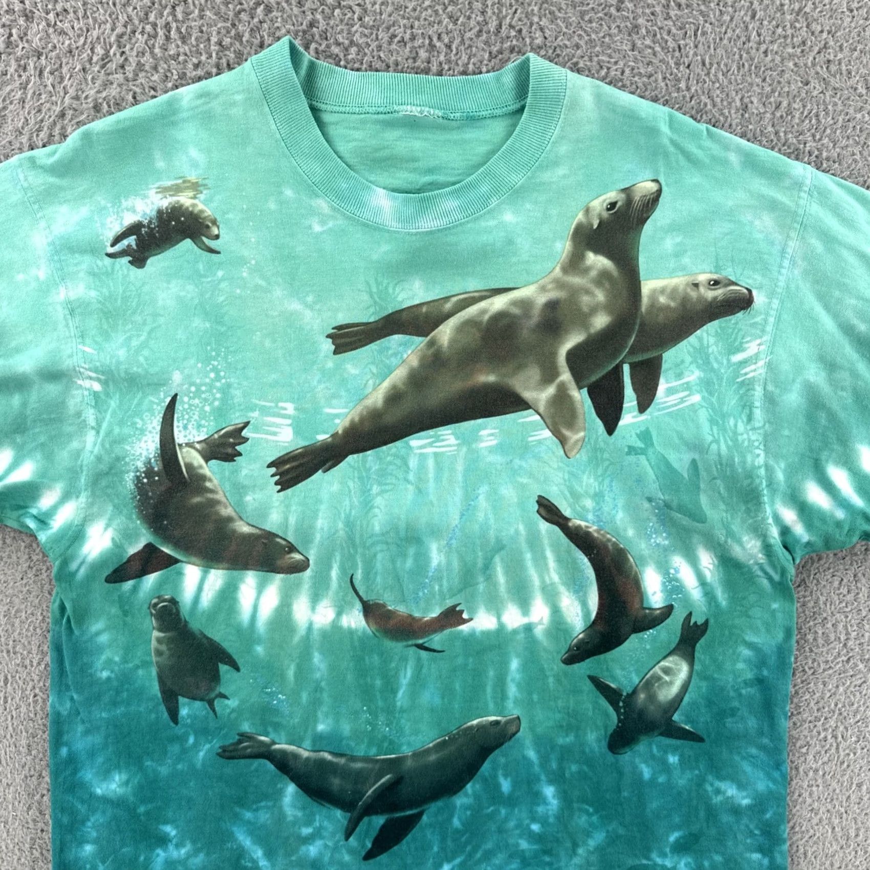 Liquid Blue VINTAGE Liquid Blue 1996 Tie Dye Shirt Mens Large Crew Neck Short Sleeve Navy Blue 90s Mens Size US L / EU 52-54 / 3 - 5 Thumbnail