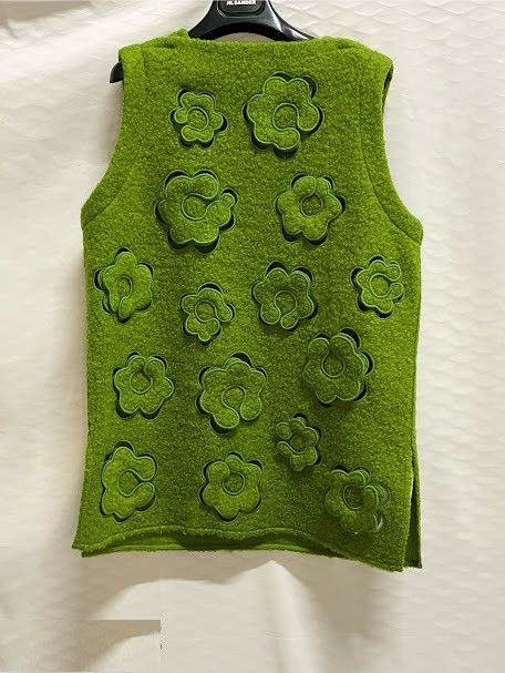 Jil Sander o1loc1c1124 Vests in Olive Size S / US 4 / IT 40 - 1 Preview