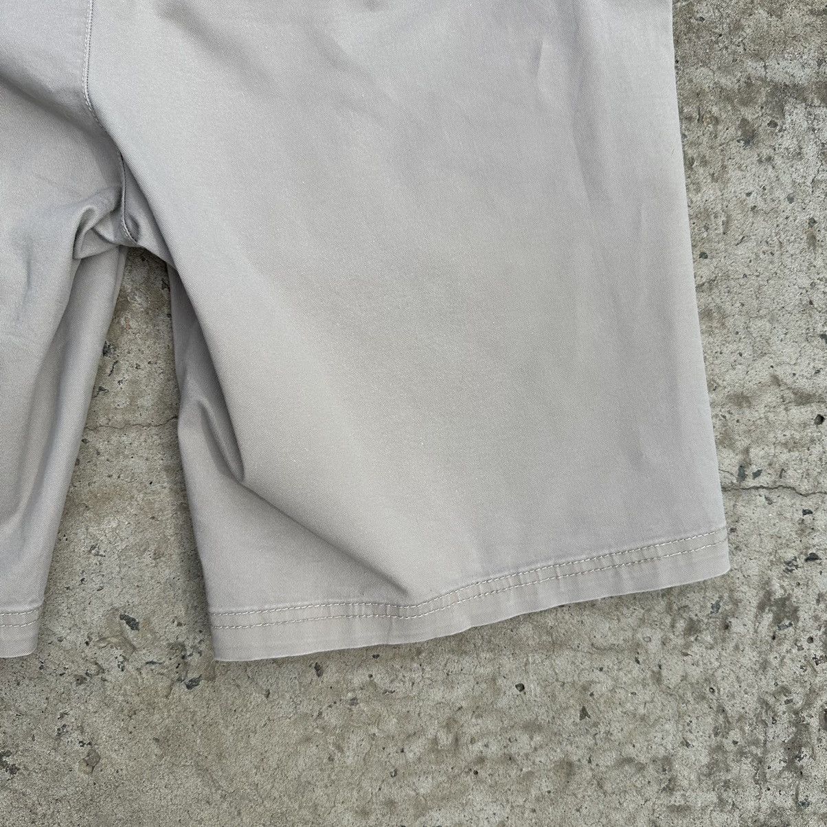 Benetton Vintage Benetton Shorts Old Money Style Streetwear Y2K 00s Size US 33 - 12 Thumbnail