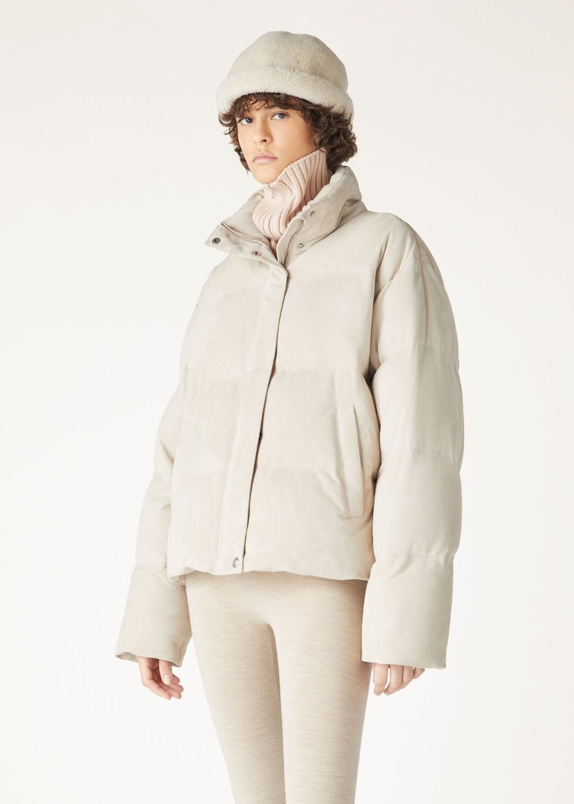 Loro Piana o1srvl11e0126 FAO3645 Suede Padded Jacket in Beige Size XL / US 12-14 / IT 48-50 - 3 Thumbnail