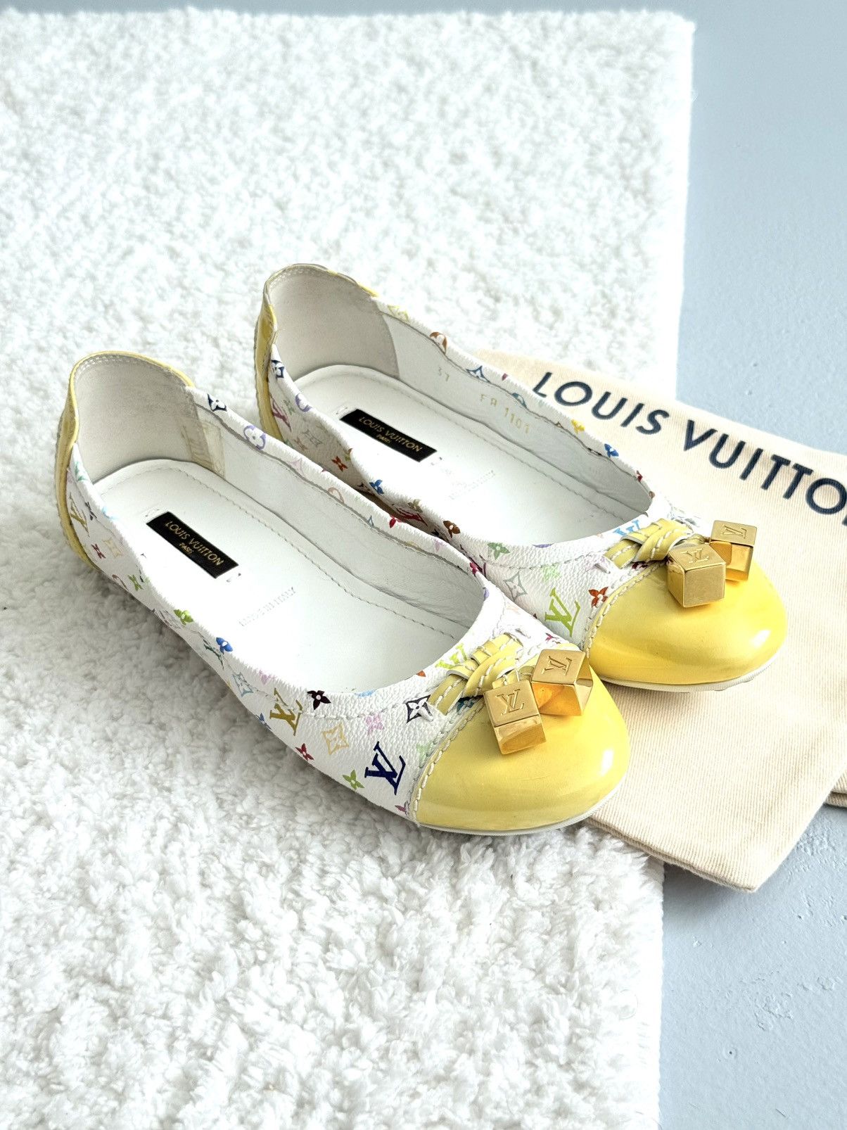 Louis Vuitton × Takashi Murakami LOUIS VUITTON White Monogram Multicolor Ballet Flats Ledies Size US 7 / IT 37 - 1 Thumbnail