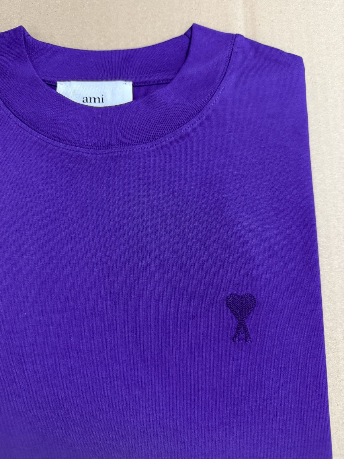 AMI Ami Paris Tonal Heart T-Shirt NEW Size US S / EU 44-46 / 1 - 2 Thumbnail