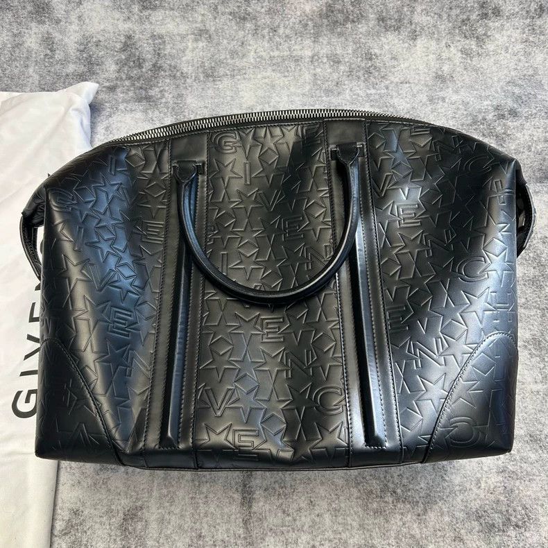 Givenchy Givenchy New Star Handbag Travel Bag Size ONE SIZE - 2 Thumbnail