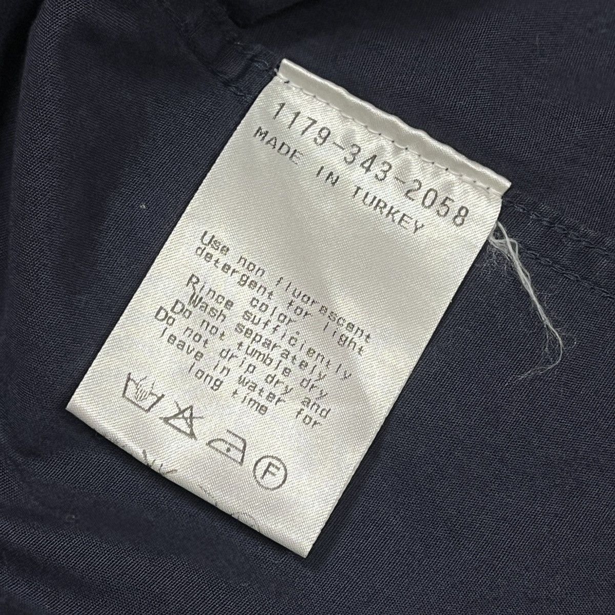 Dries Van Noten Dries Van Noten Casual Shirts Size US M / EU 48-50 / 2 - 16 Thumbnail
