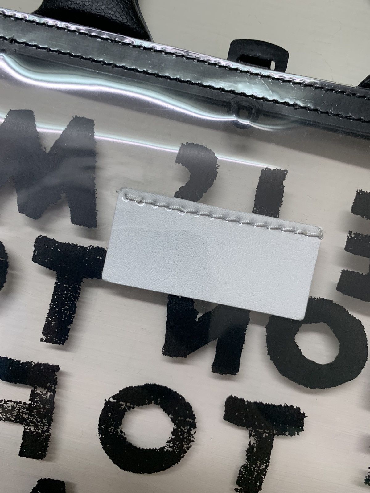 Maison Margiela MM6 SS19 charity AIDS-print PVC tote Size ONE SIZE - 5 Thumbnail