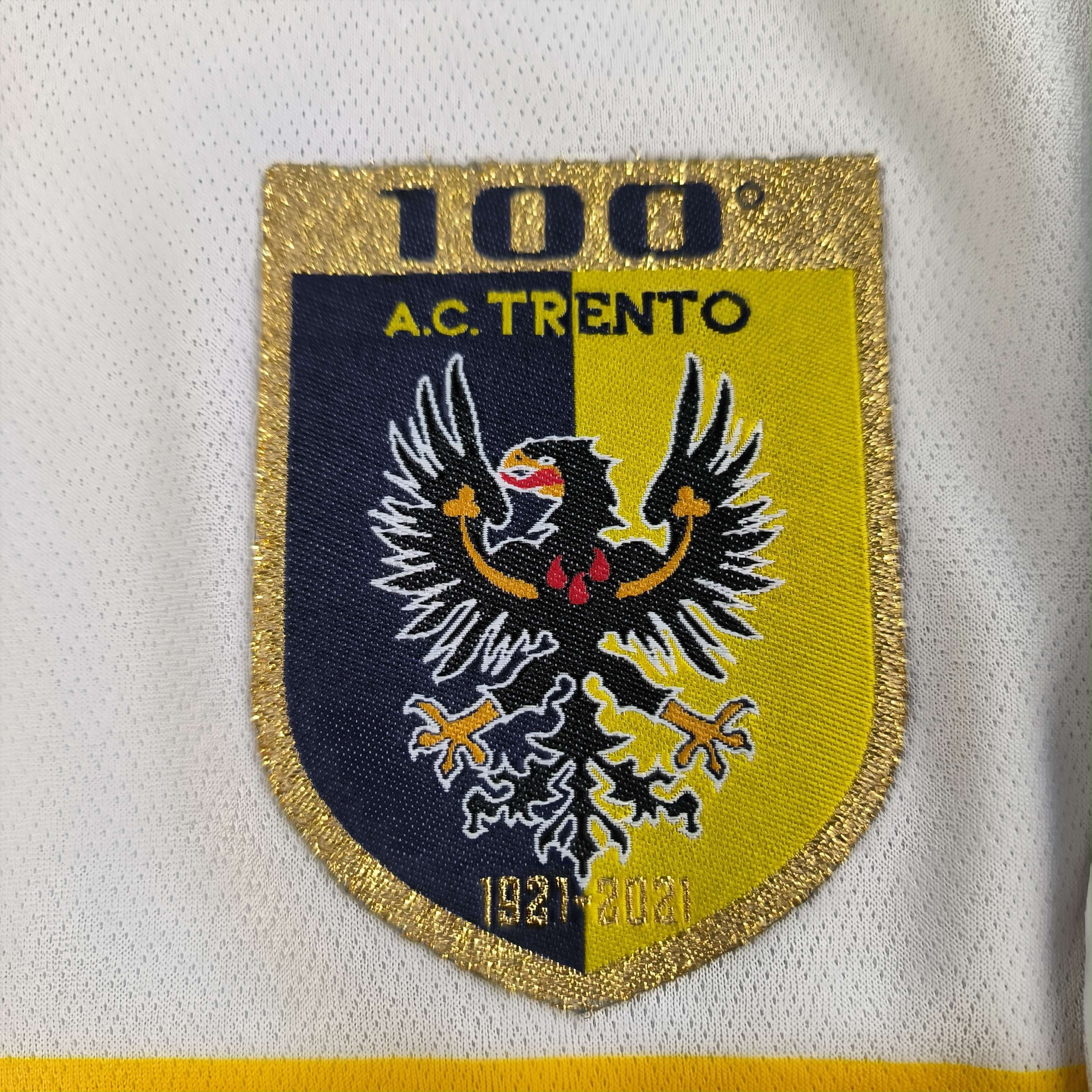 Errea AC Trento 2021-22 Errea away #6 football jersey shirt size M Size US M / EU 48-50 / 2 - 3 Thumbnail