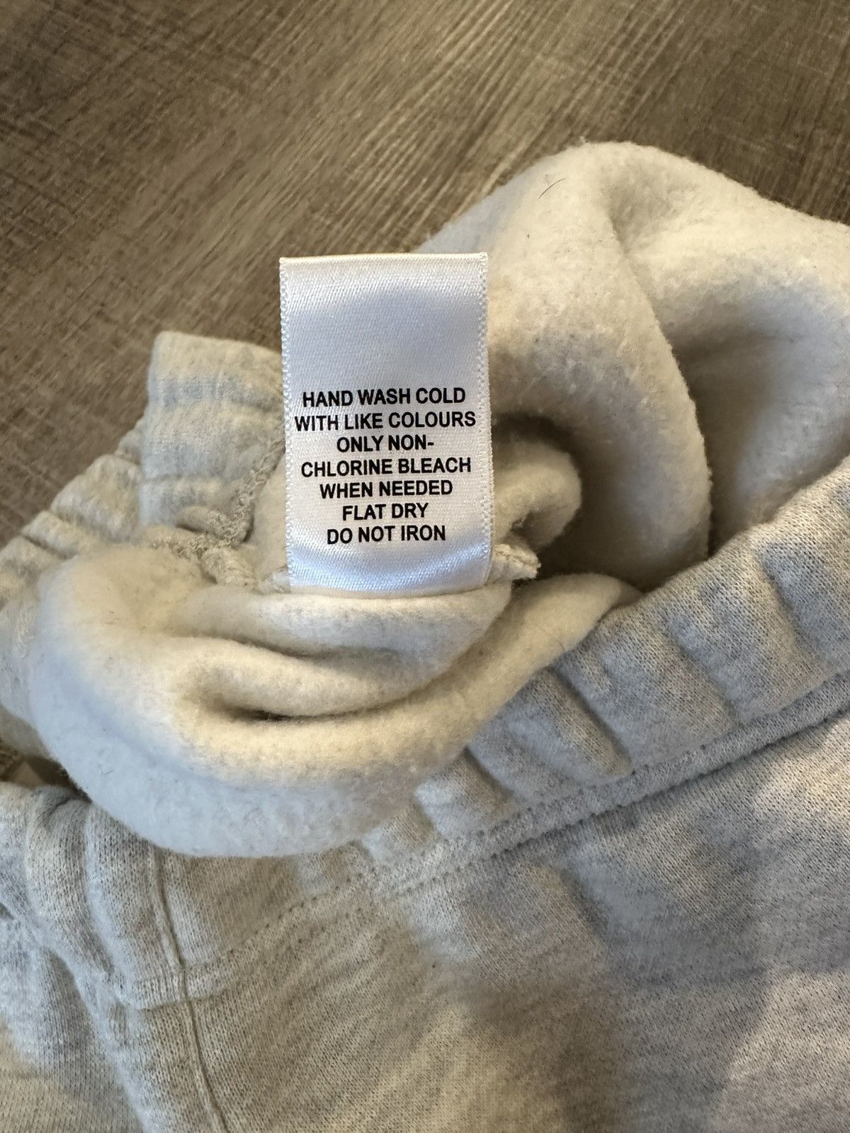 Essentials × Fear of God Fear of God Essentials Oatmeal Heather Sweatpants Size US 32 / EU 48 - 8 Thumbnail