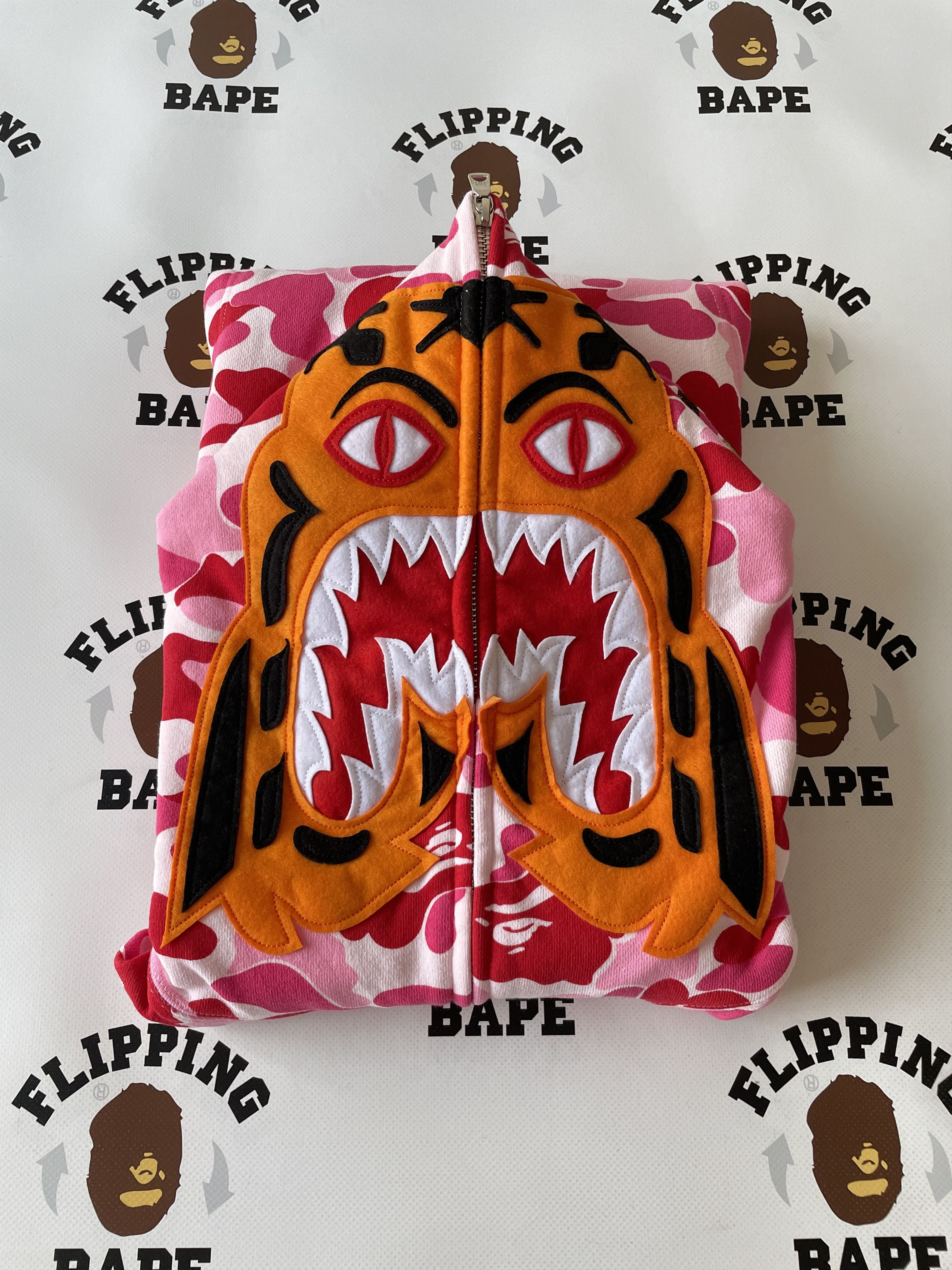 Bape BAPE ABC CAMO TIGER FULL ZIP HOODIE (2024) Size US XL / EU 56 / 4 - 2 Thumbnail