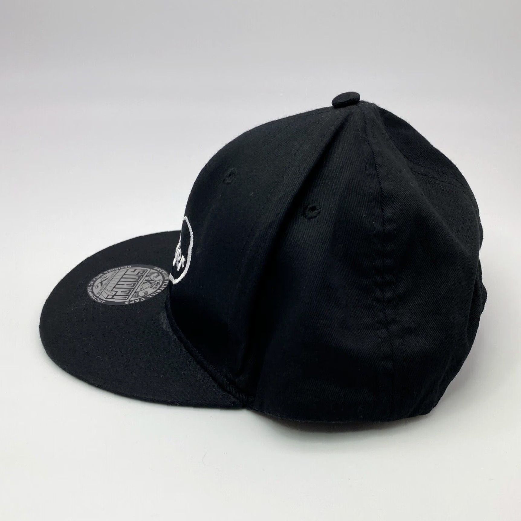 Vintage VINTAGE KC CAPS RADEBERGER PILSNER SNAPBACK HAT BLACK ONE SIZE EMBROIDERED GREEN UNDERBRIM EAGLE AMERICAN MENS Size ONE SIZE - 3 Thumbnail