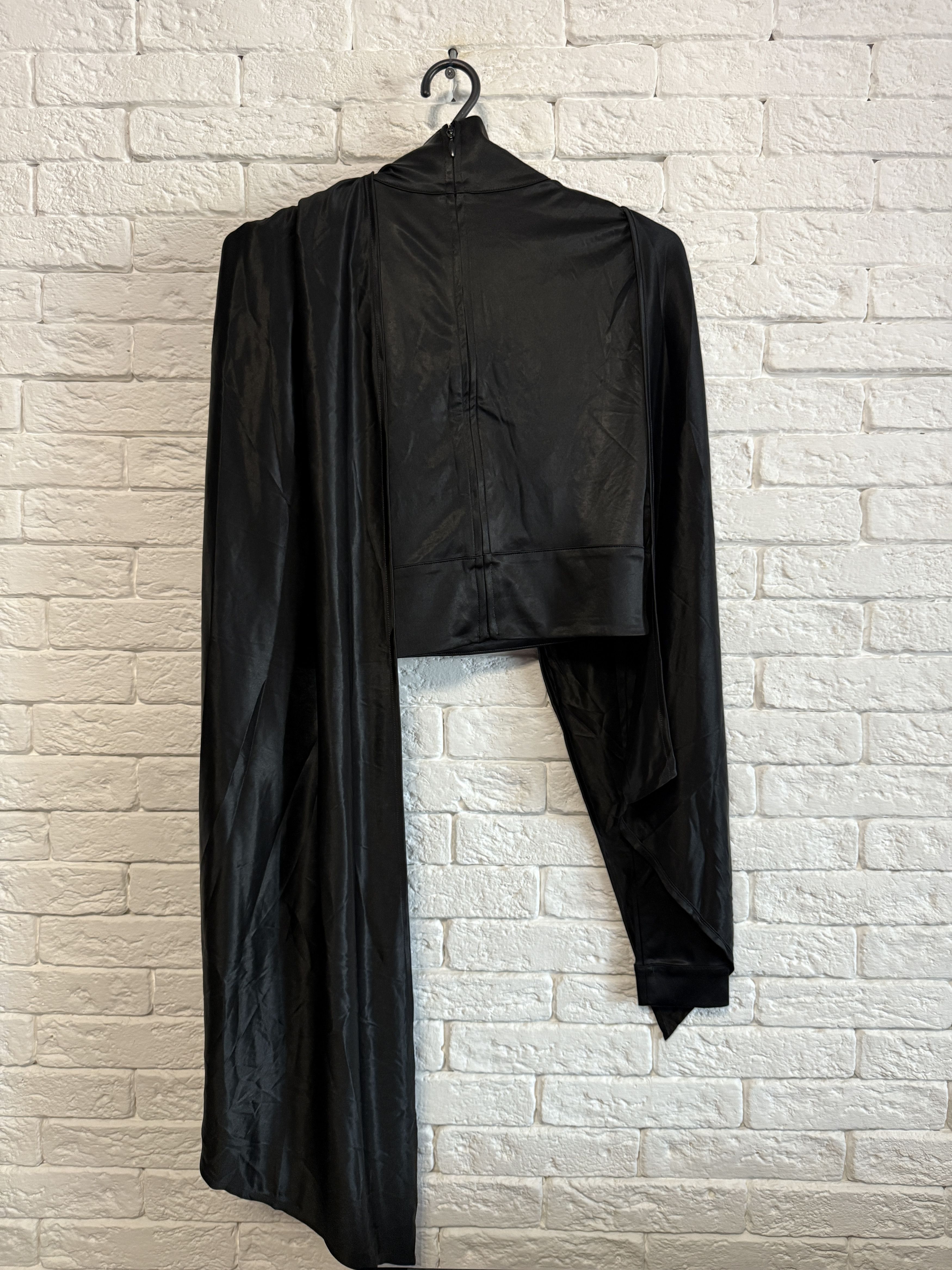 H&M × Paco Rabanne Paco Rabanne x H&M Blouse Buckle Detail Sz M Size M / US 6-8 / IT 42-44 - 9 Thumbnail