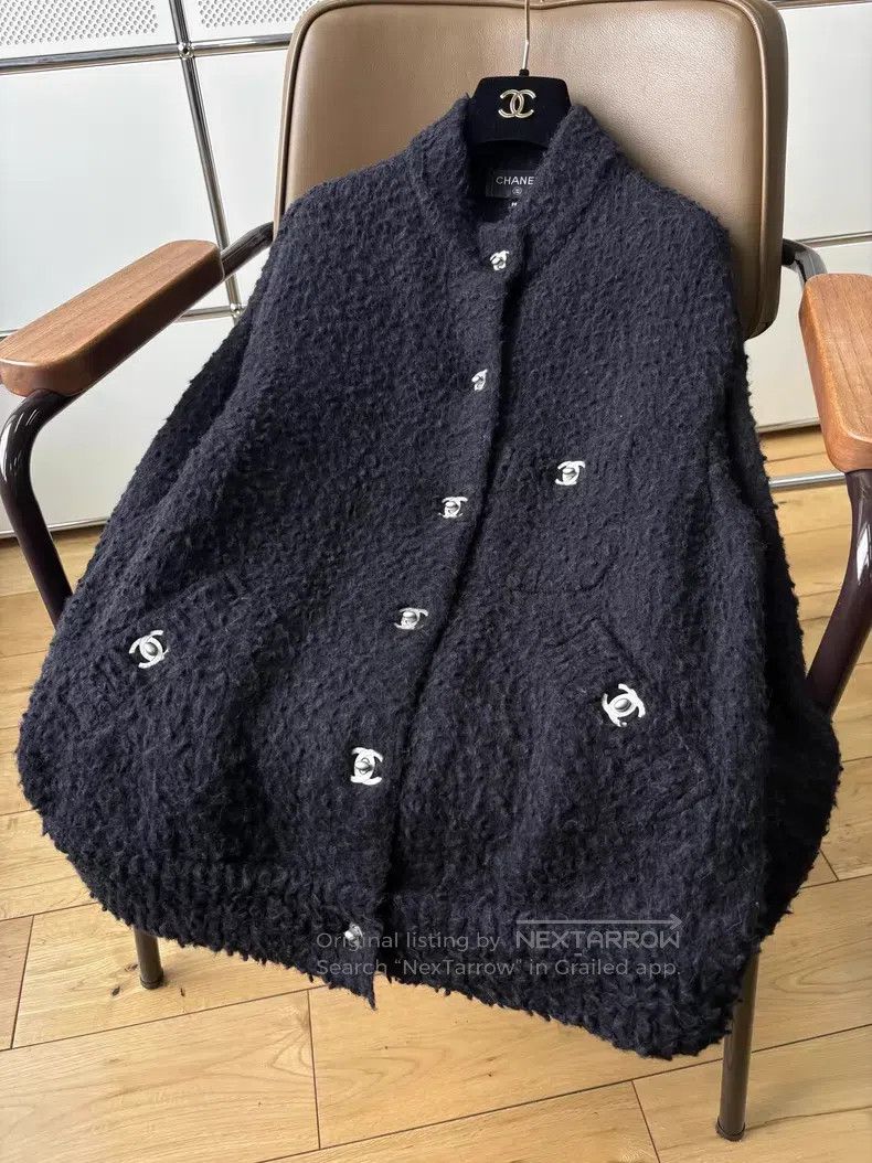 Chanel Chanel Black and silver schoolbag buckle teddy sweater kni Size XS / US 0-2 / IT 36-38 - 3 Thumbnail