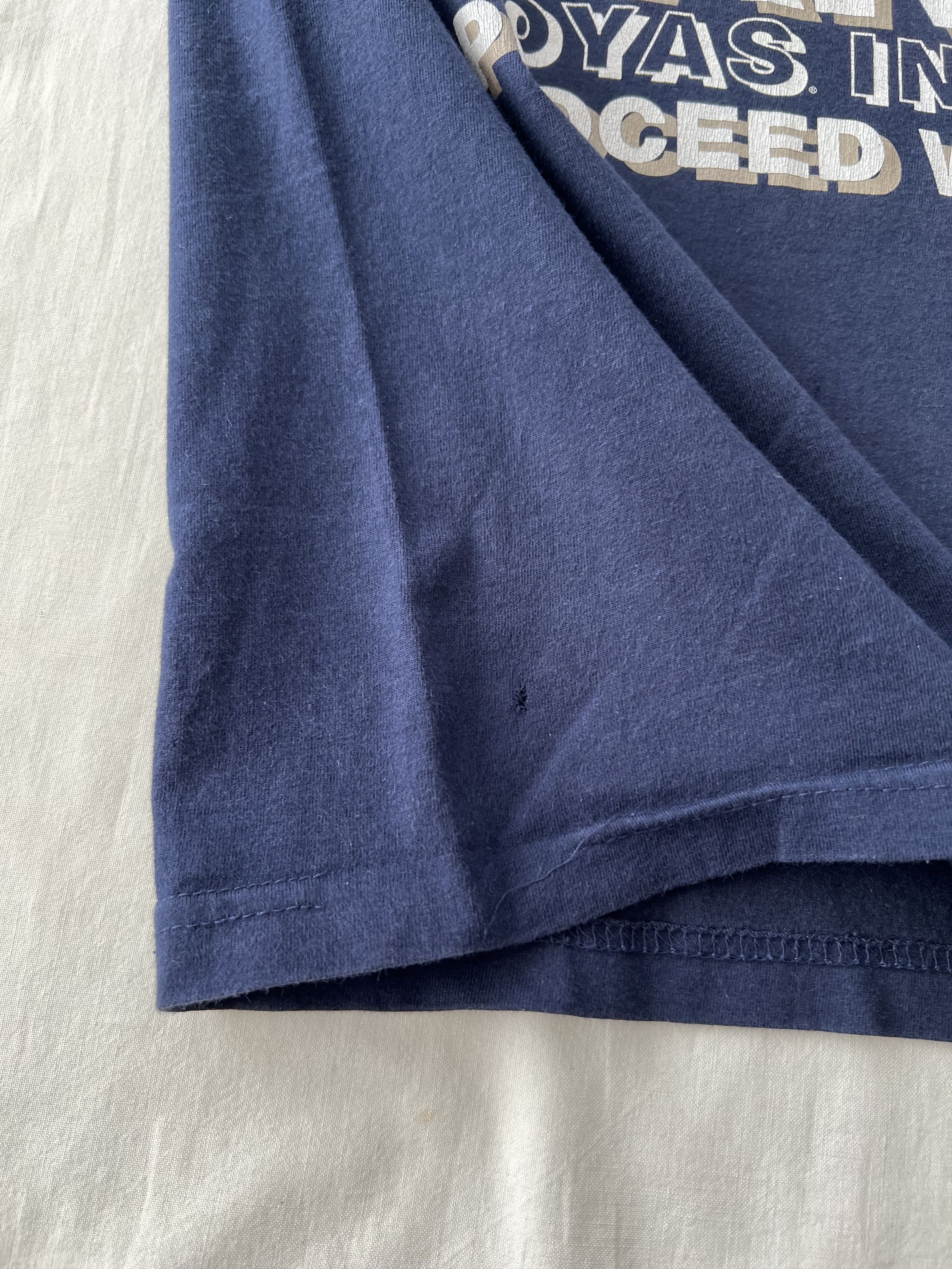 Vintage Vintage 90s Georgetown Hoyas University Nutmeg Navy T-shirt Size US M / EU 48-50 / 2 - 9 Thumbnail