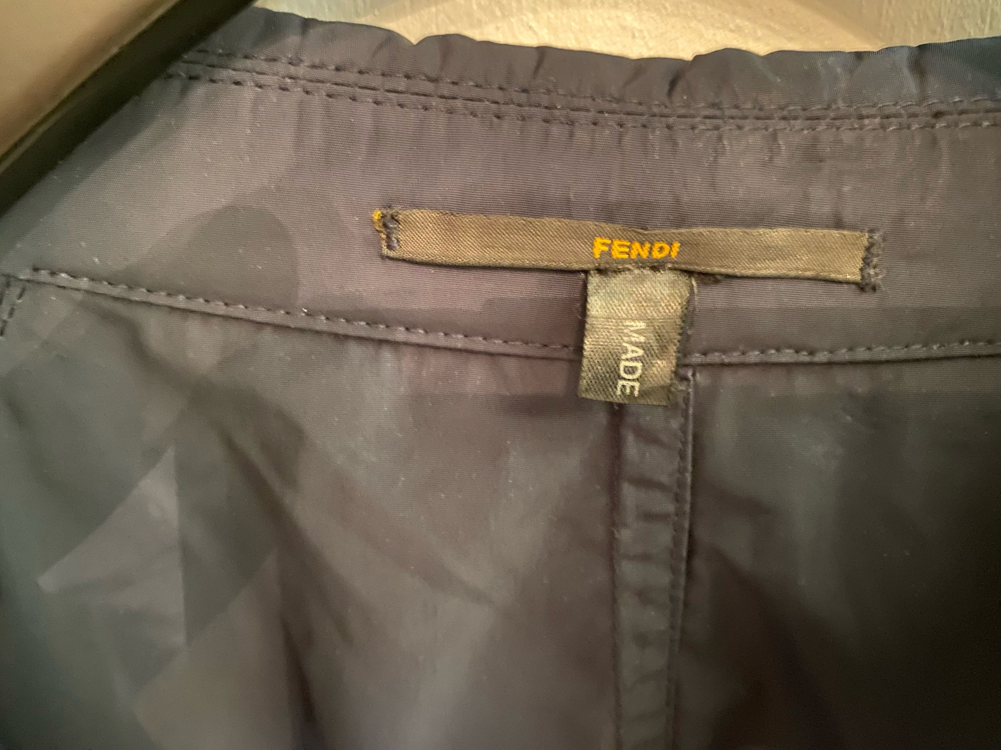 Fendi PLACKET FRONT WALKING COAT W/NECK GUARD Size US M / EU 48-50 / 2 - 2 Thumbnail