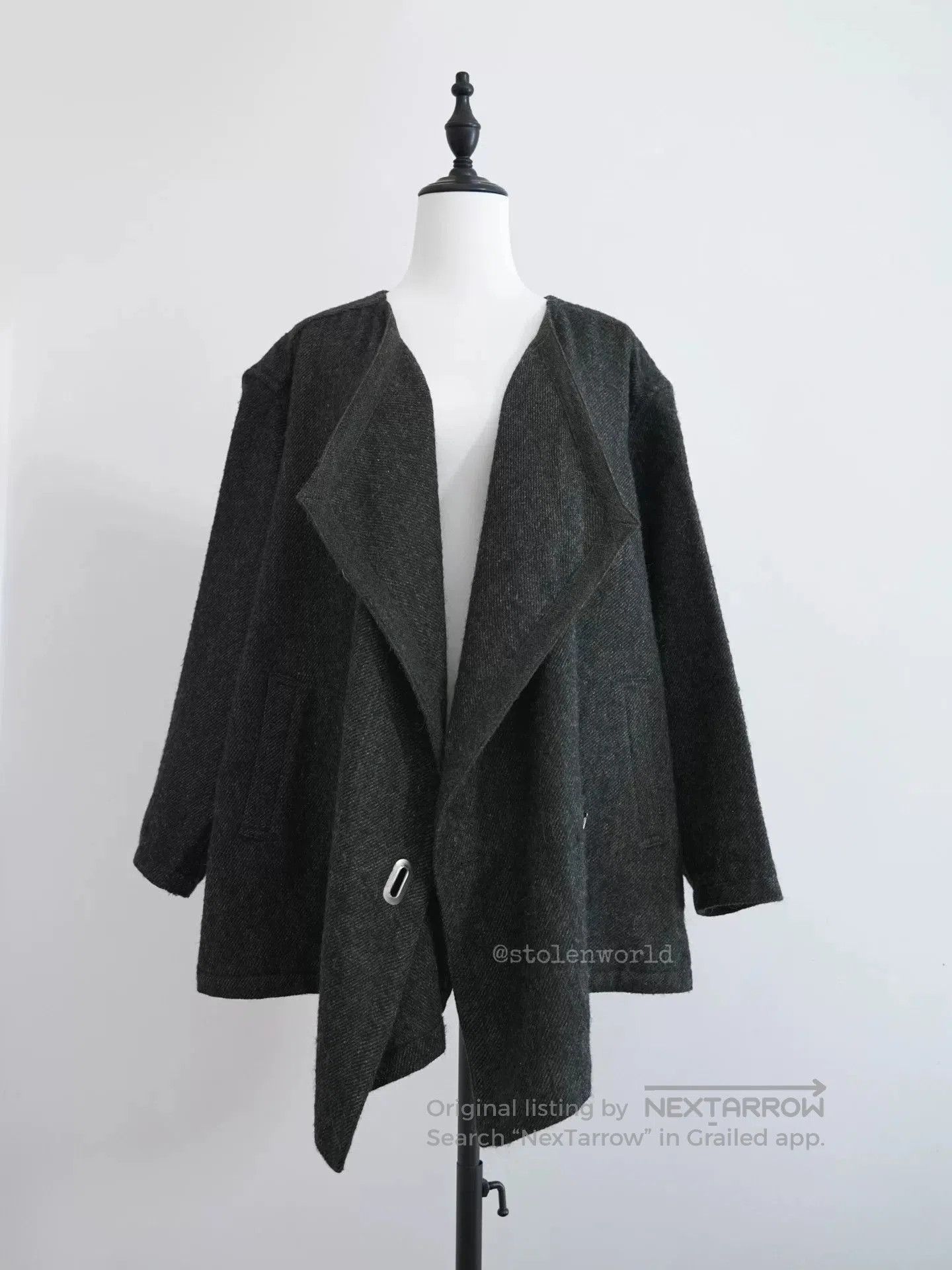 Issey Miyake 80s Issey Miyake Wool Coat with Iron Fastening. Size M / US 6-8 / IT 42-44 - 1 Thumbnail