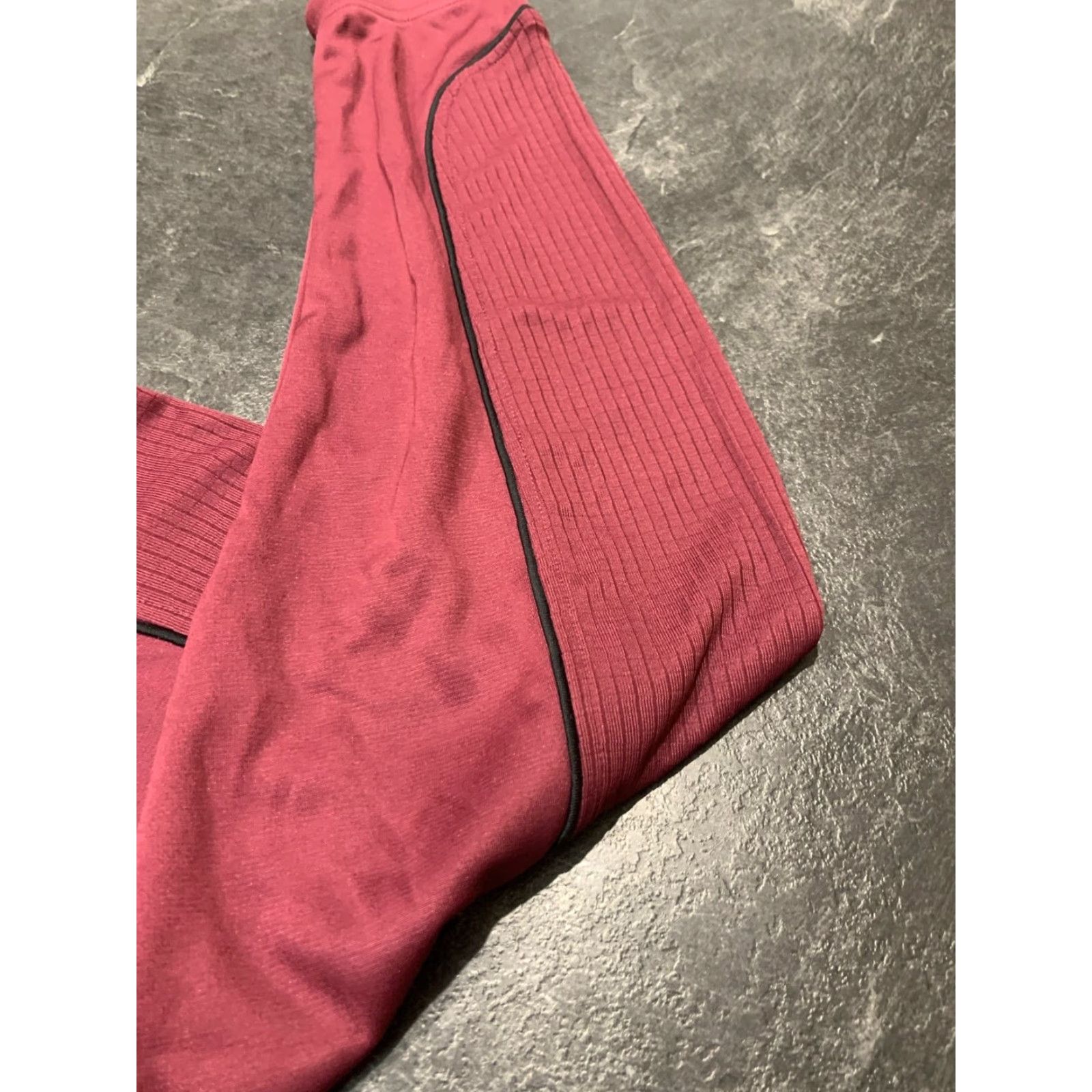 Vintage Greg Norman Performance Quarter Zip Pullover Sweater Men’s M Red Moisture-Wicking Golf Activewear Size US M / EU 48-50 / 2 - 2 Thumbnail