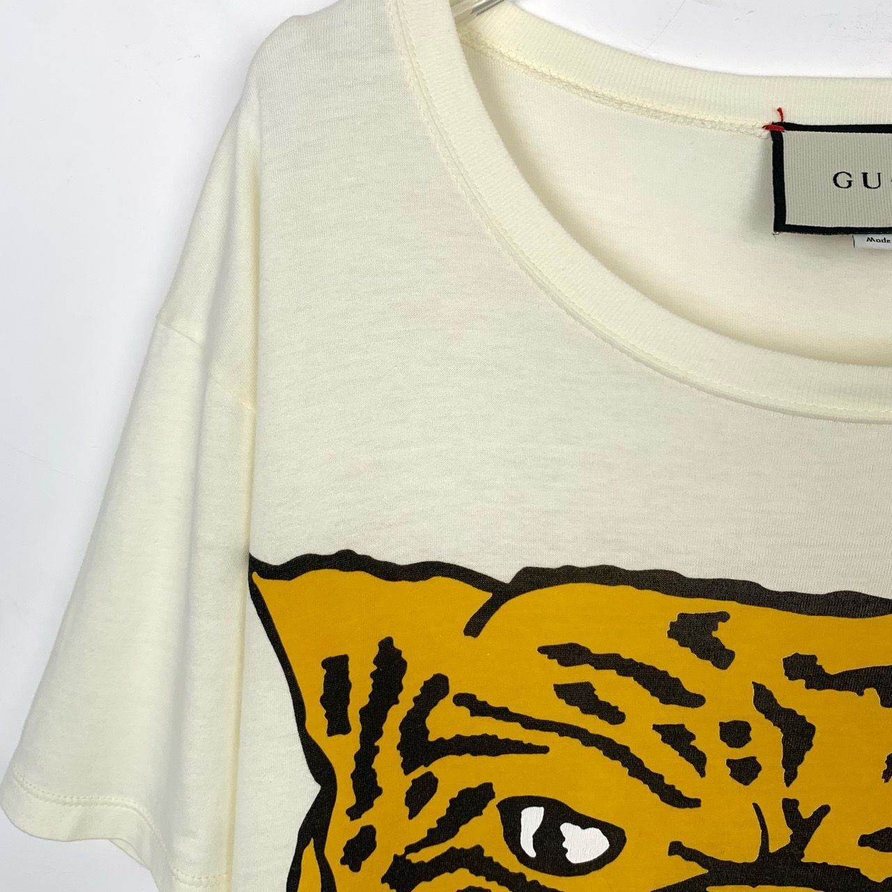 Gucci Gucci Tiger Head Logo Print Beige Cotton T-Shirt (Size S) Size S / US 4 / IT 40 - 7 Thumbnail