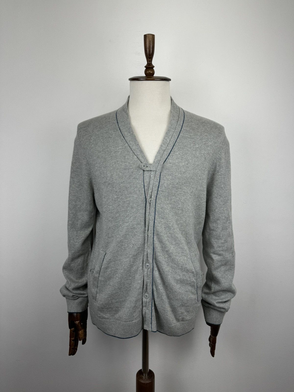 Ted Baker Men’s Ted Baker Cardigan Sweater size 5 Size US XL / EU 56 / 4 - 1 Thumbnail